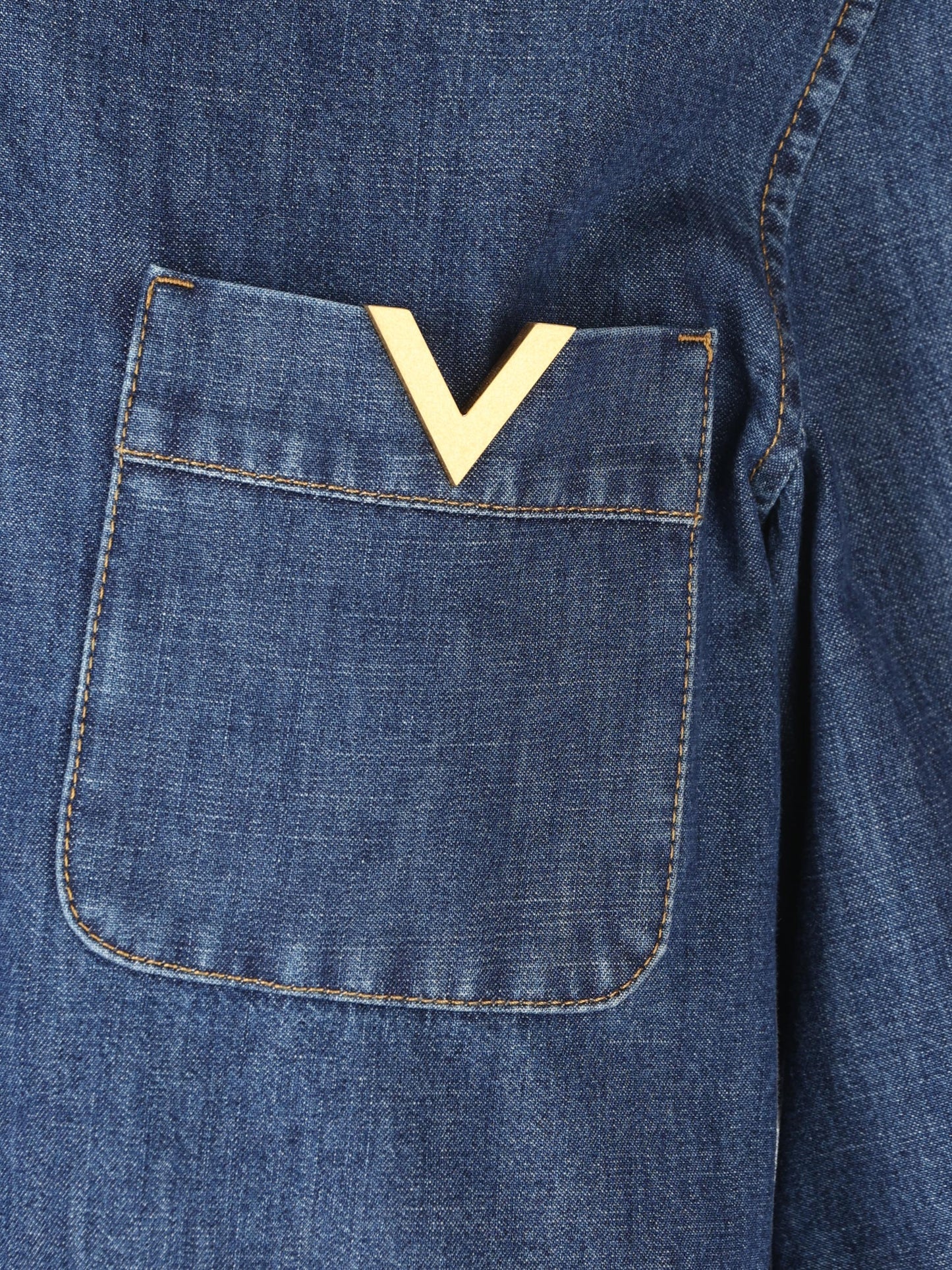 Camicia realizzata in cotone. 8B3DB03L9YA 558 VALENTINO GARAVANI 