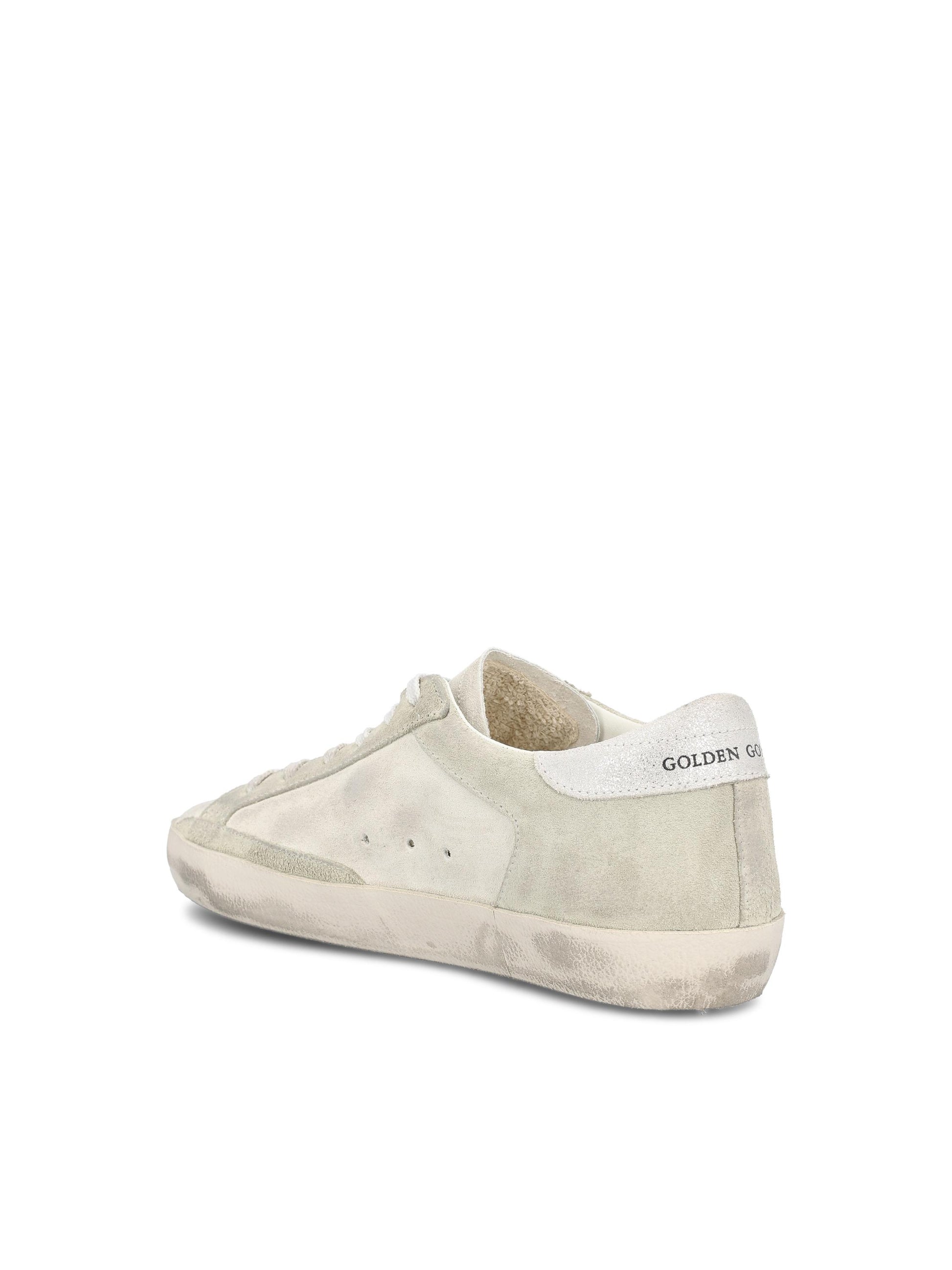 Sneakers realizzate in pelle. GWF00103 F00821510276 GOLDEN GOOSE 