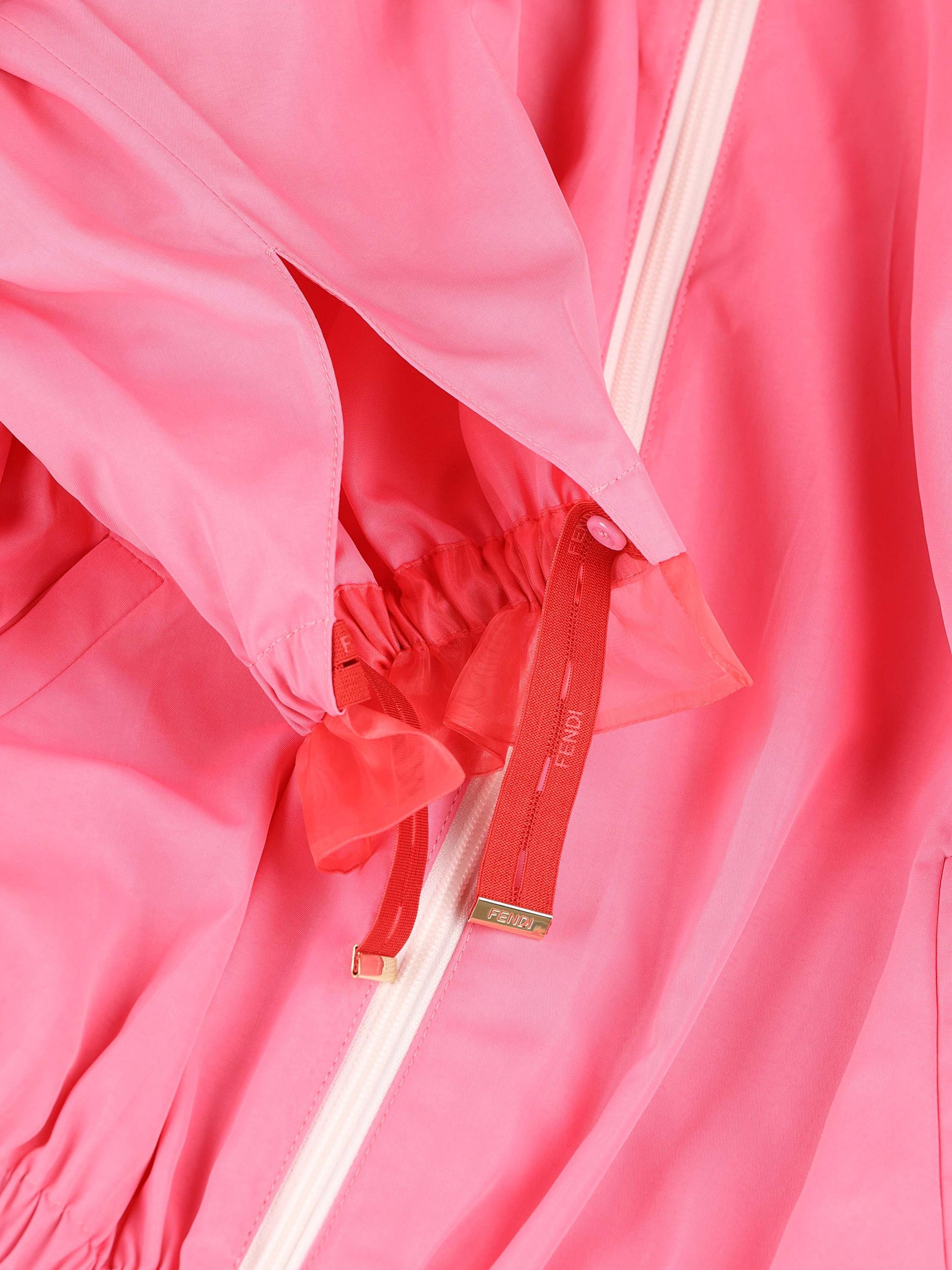 Giacca realizzata in viscosa. FJ7711 AW9BF1W0E FENDI 