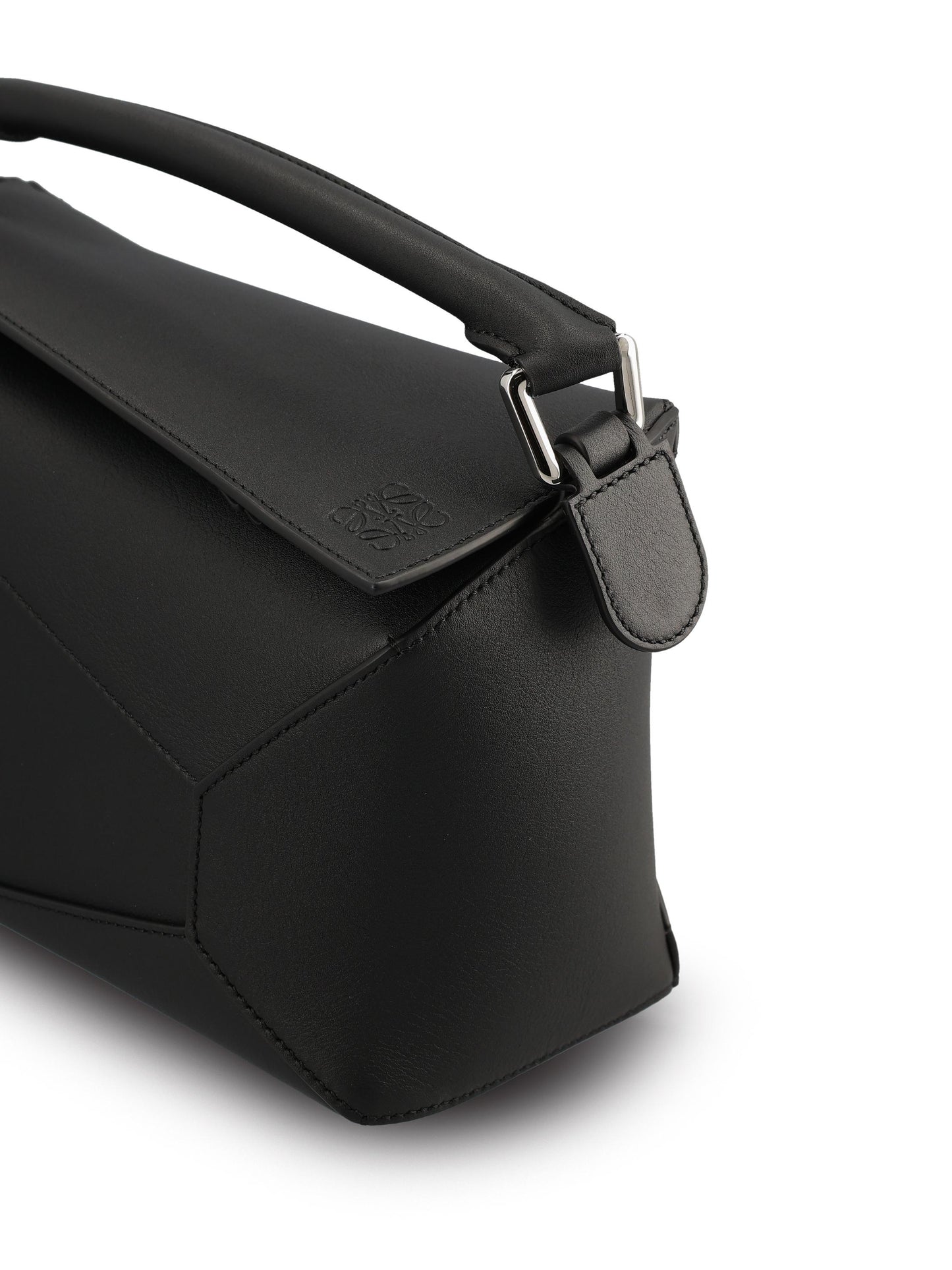 Borsa in pelle. A510P60XAC 1100 LOEWE 