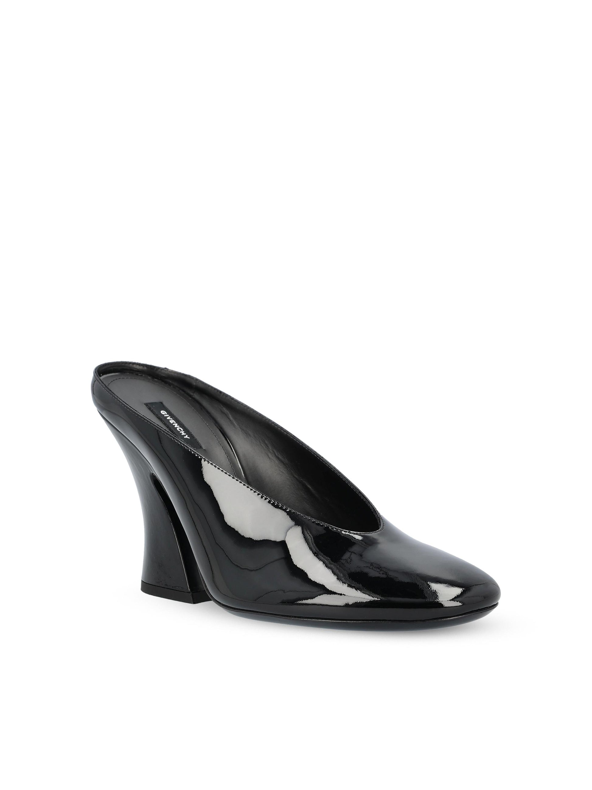Mule in pelle di vitello. BE4044E1K6 001 GIVENCHY 