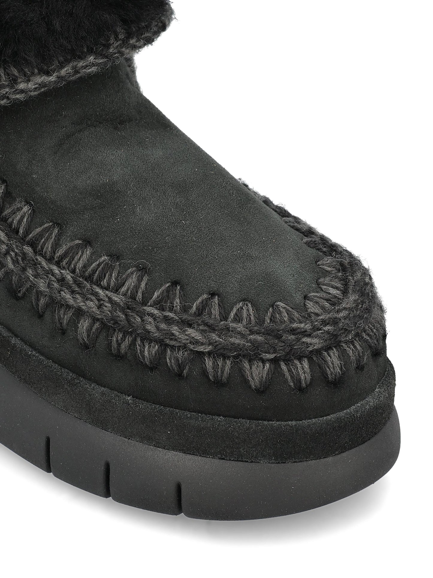 Sneakers realizzate in suede. FW751000A BKB MOU 