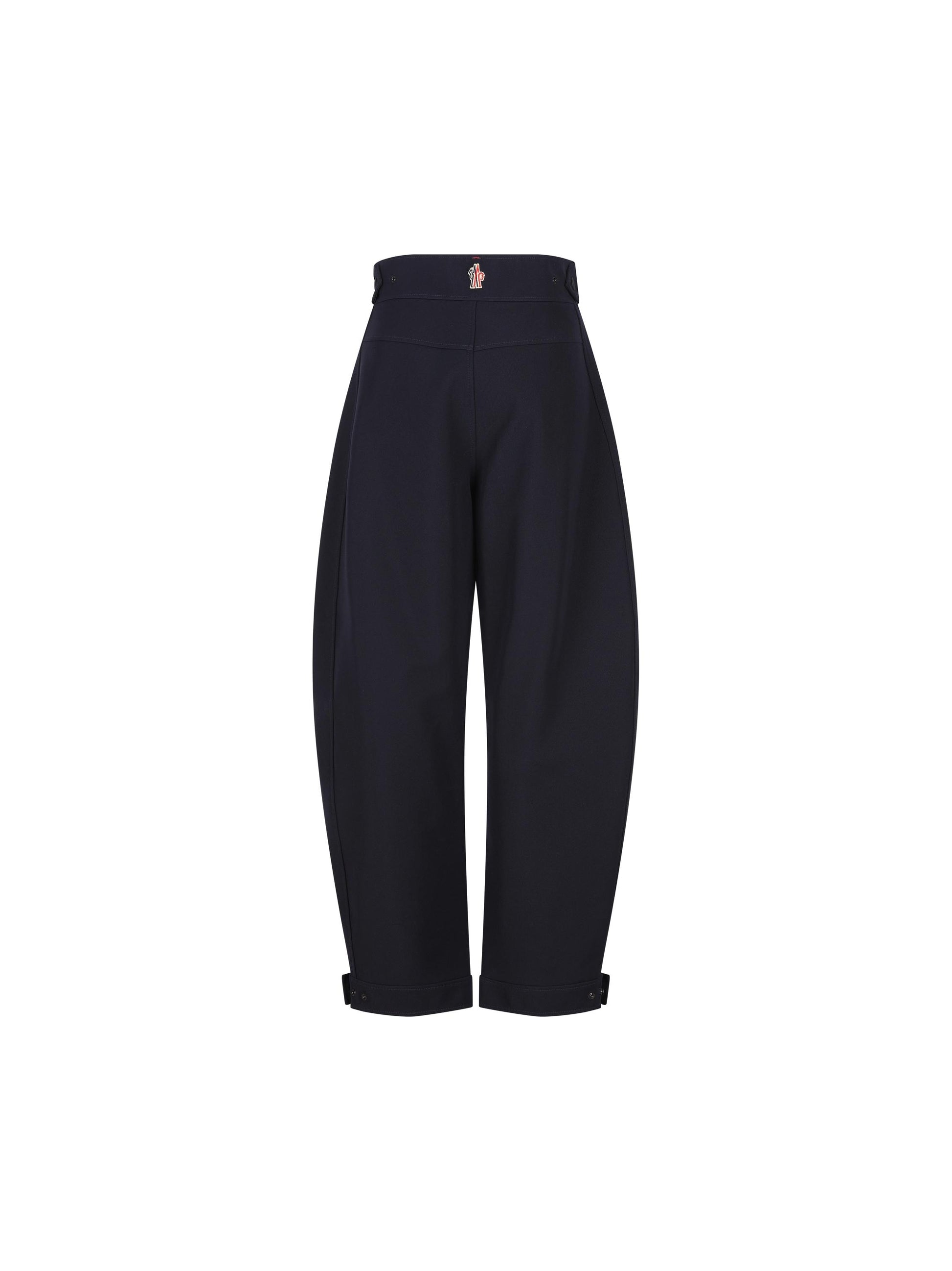 Pantaloni realizzati in poliammide. W2A00009 53063781 MONCLER GRENOBLE 
