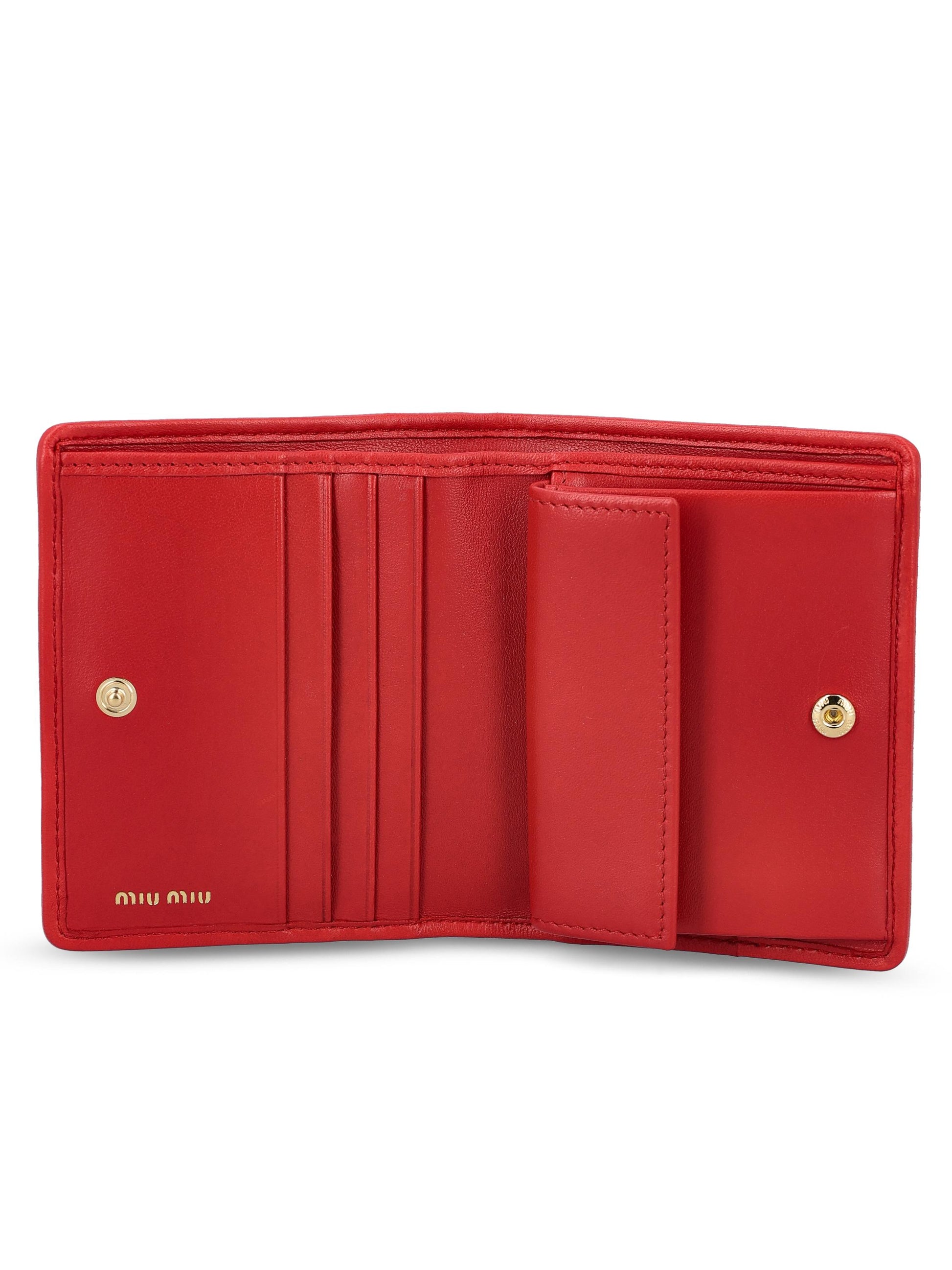 Portafoglio piccolo in nappa matelassé 5MV204 AFPPF0011 MIU MIU 