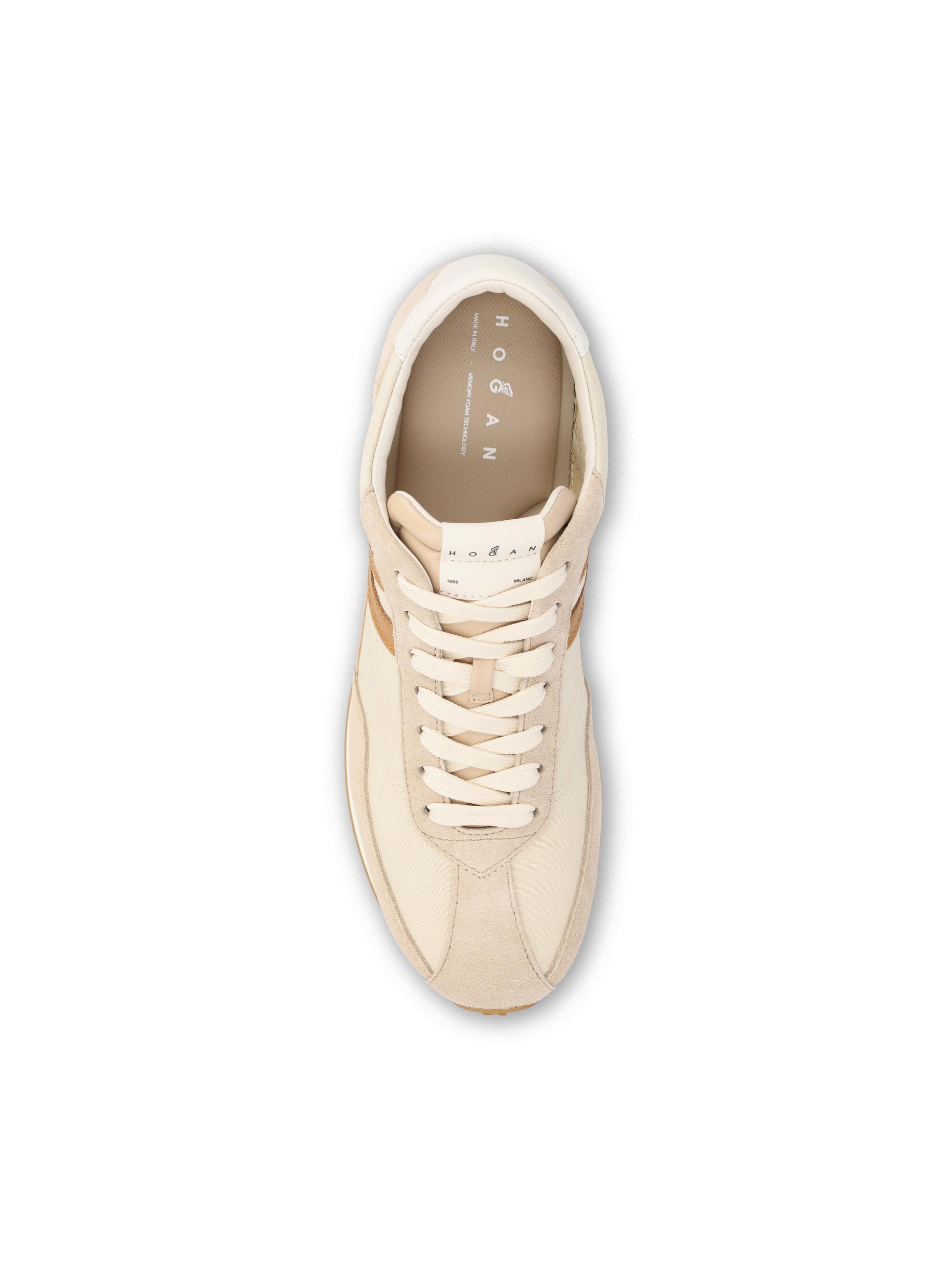 Sneakers realizzate in pelle scamosciata. HXW6990GA20UZA 0FEA HOGAN 