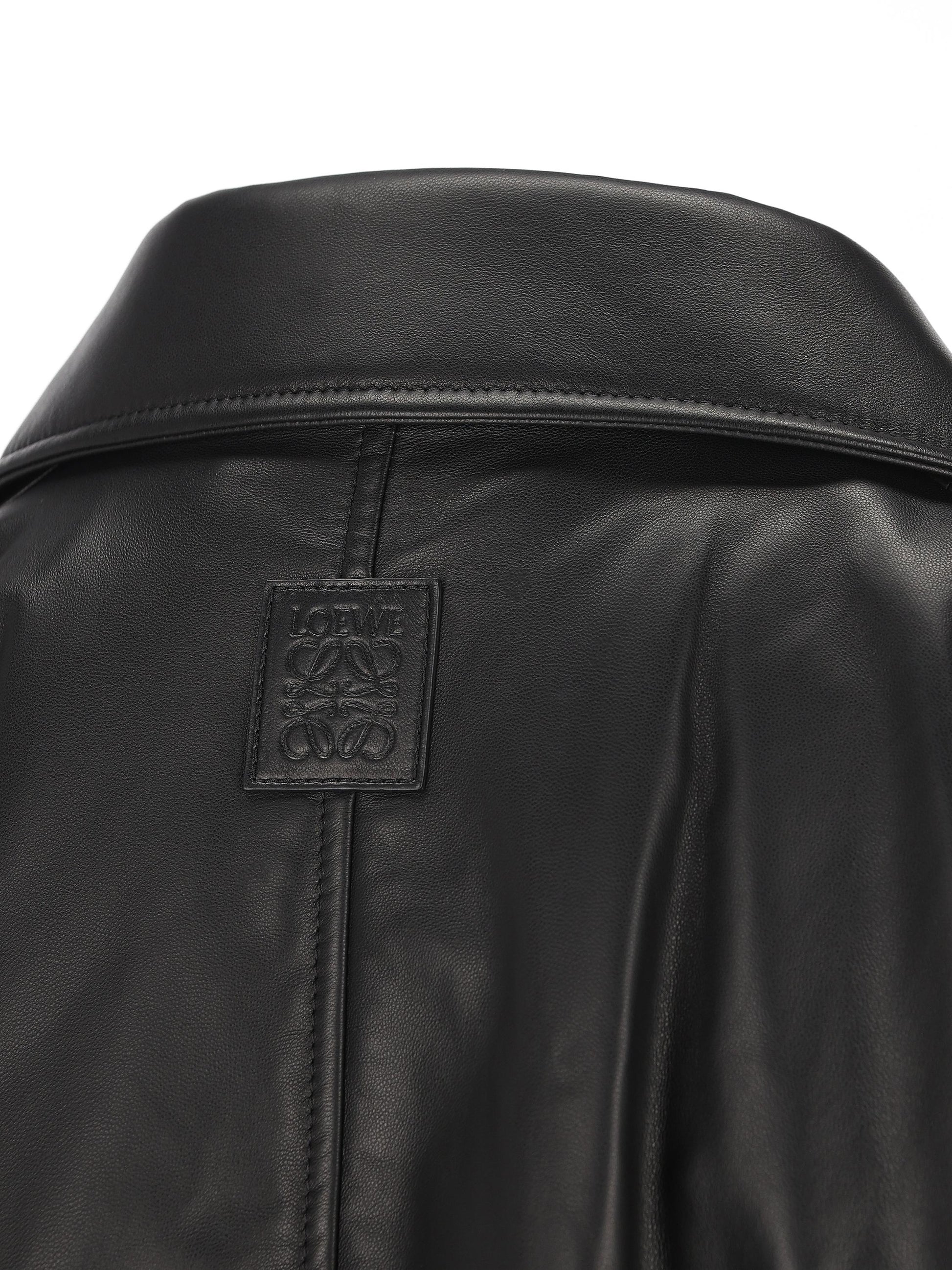 Giacca realizzata in pelle. S359Y34L93 1100 LOEWE 