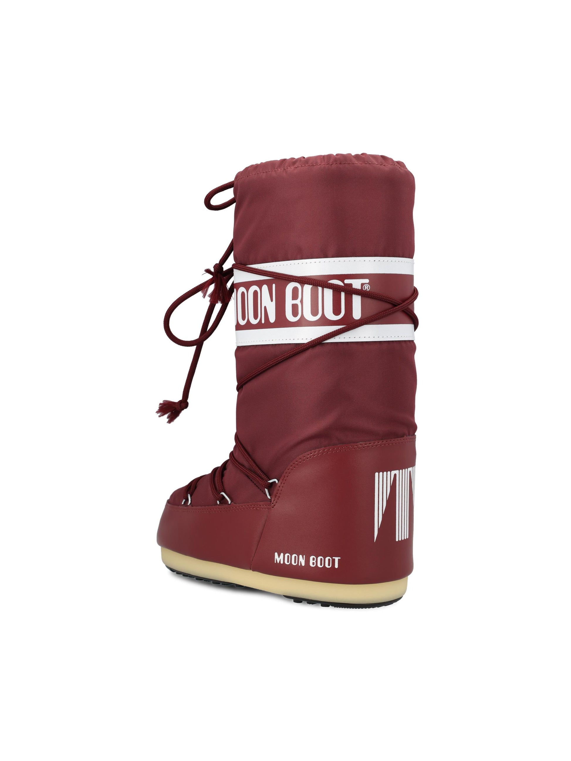 Stivali realizzati in nylon. 80D1400440 D013 MOON BOOT 