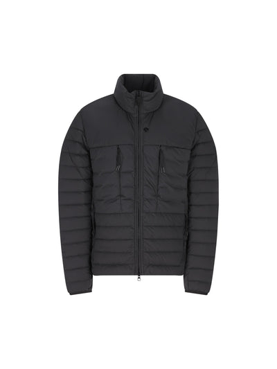 Giacca realizzata in poliammide ed elastan. 4100106 S0183V0029 STONE ISLAND 