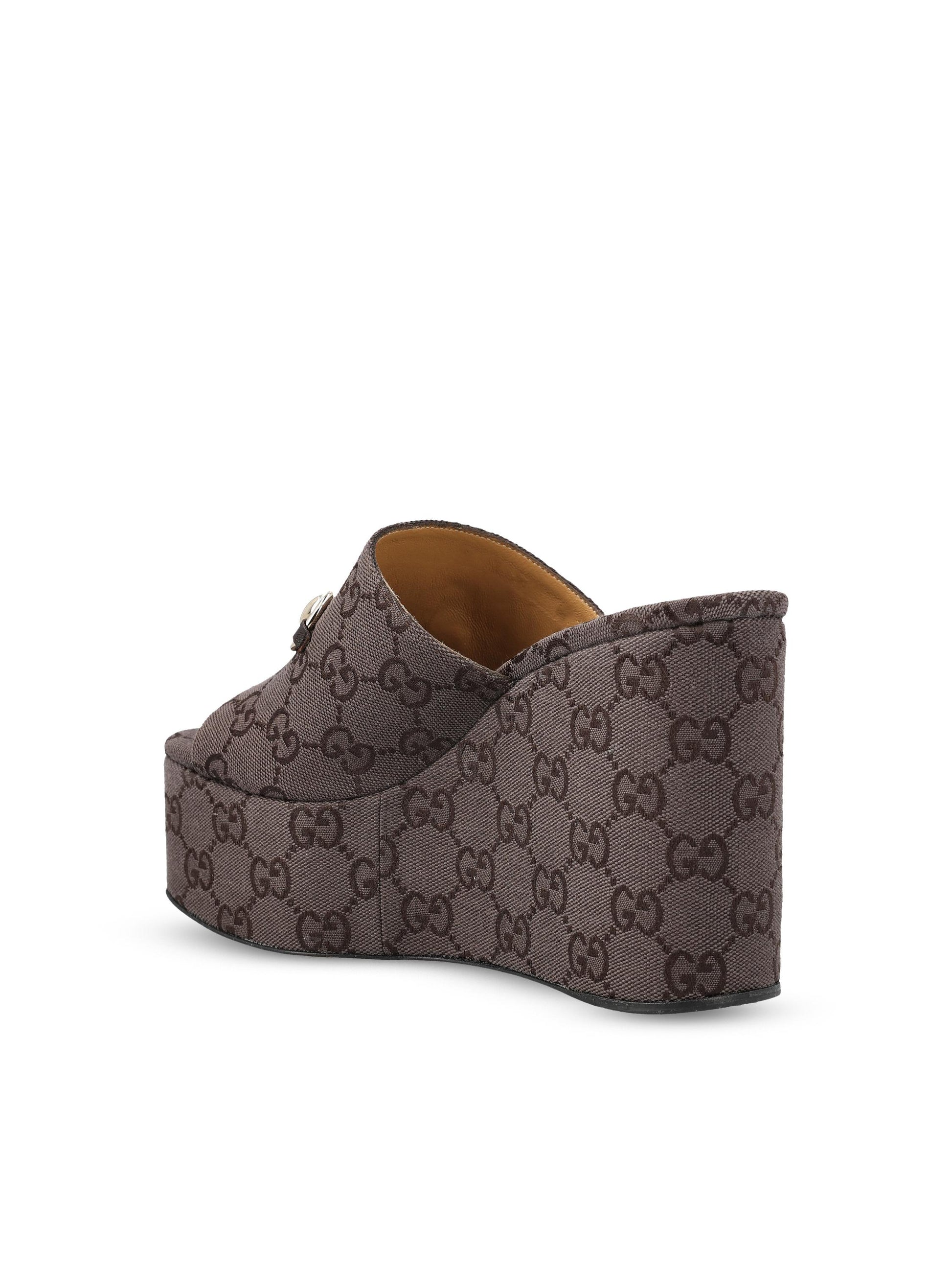 Sandalo realizzato in tessuto GG. 816328 9SF102140 GUCCI 