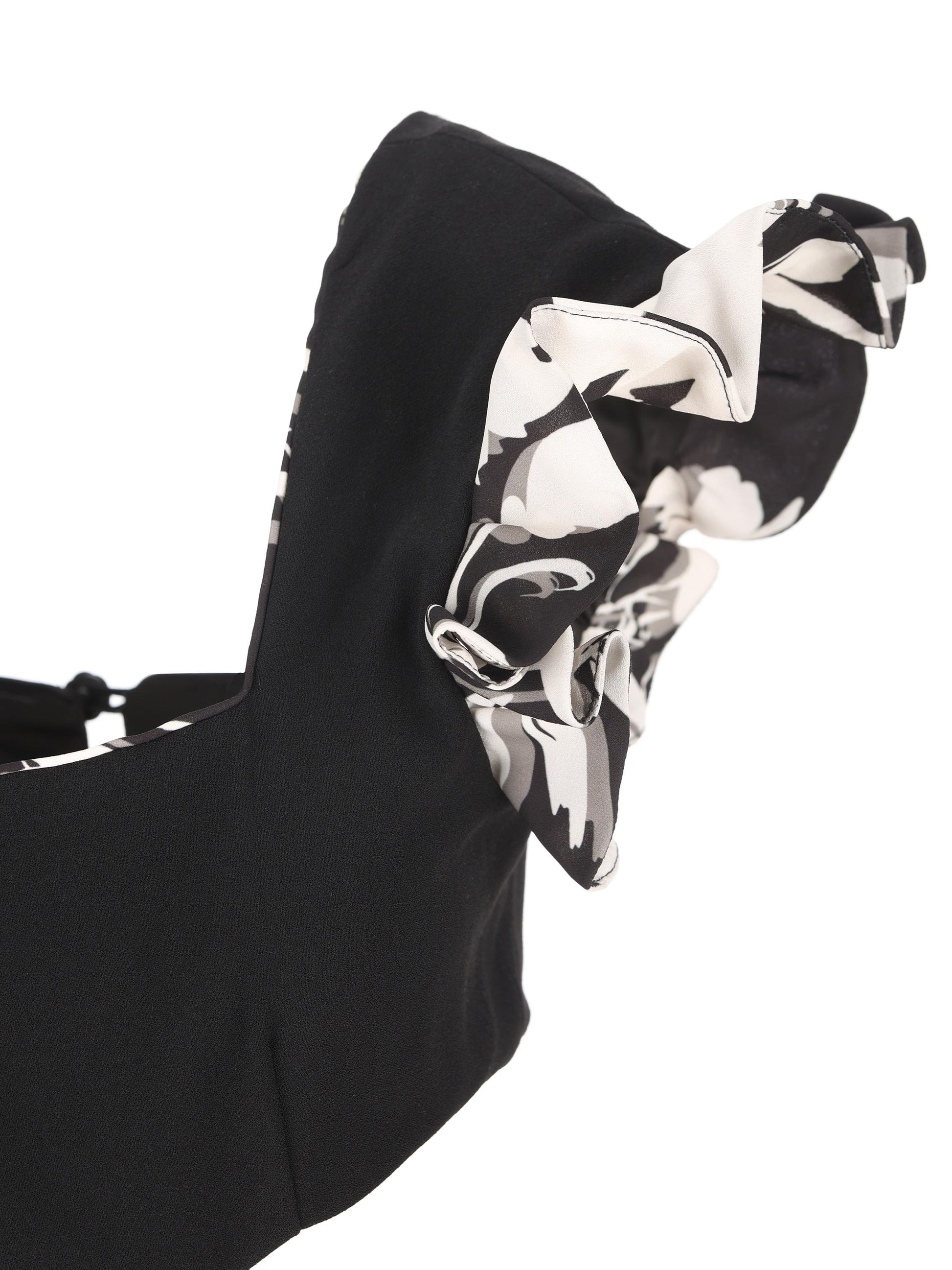 Tuta realizzata in poliestere riciclato. S26CAT7410  CATALINA 