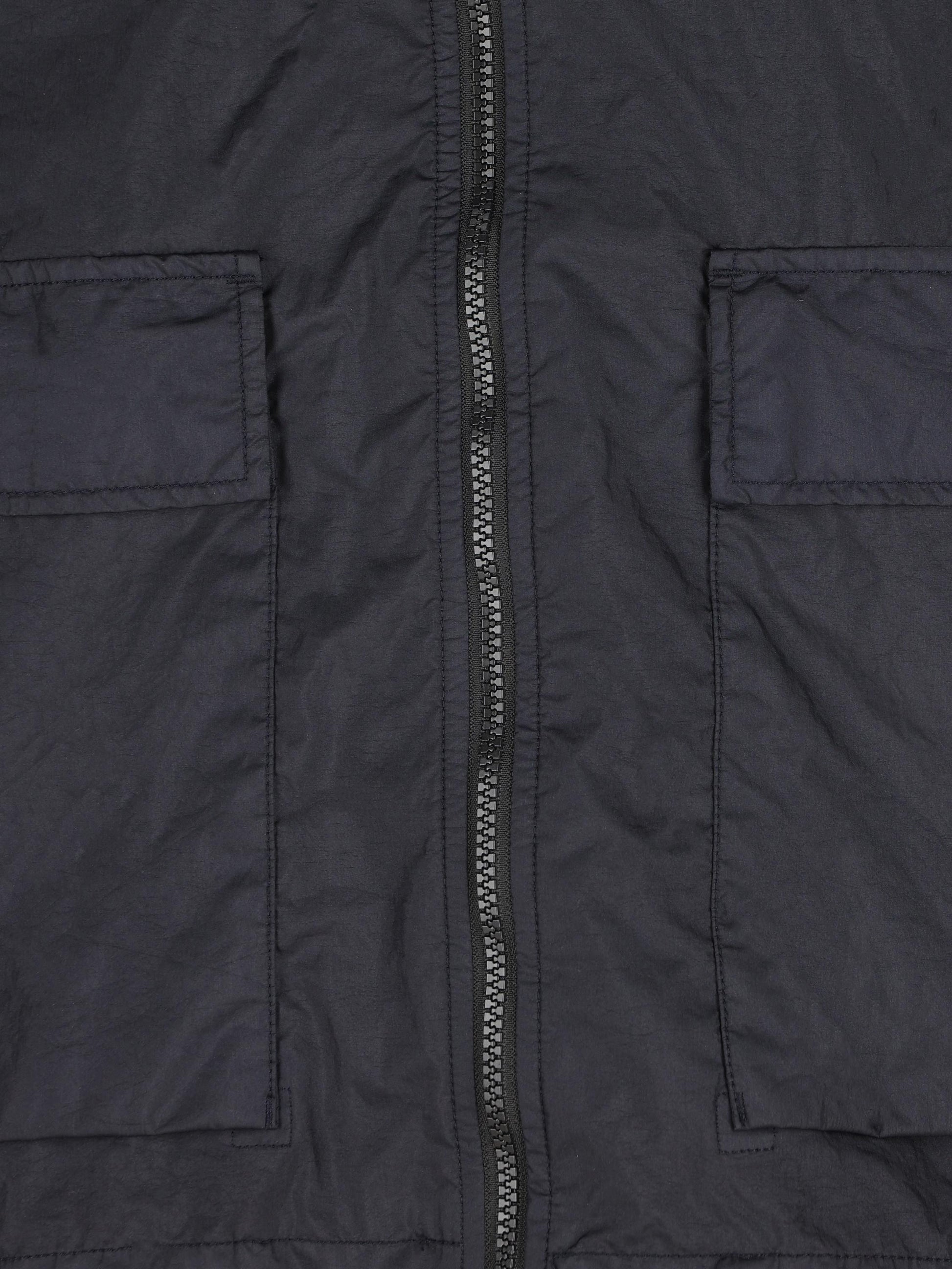 Giacca realizzata in poliammide. 4100004 S0A21V0020 STONE ISLAND 