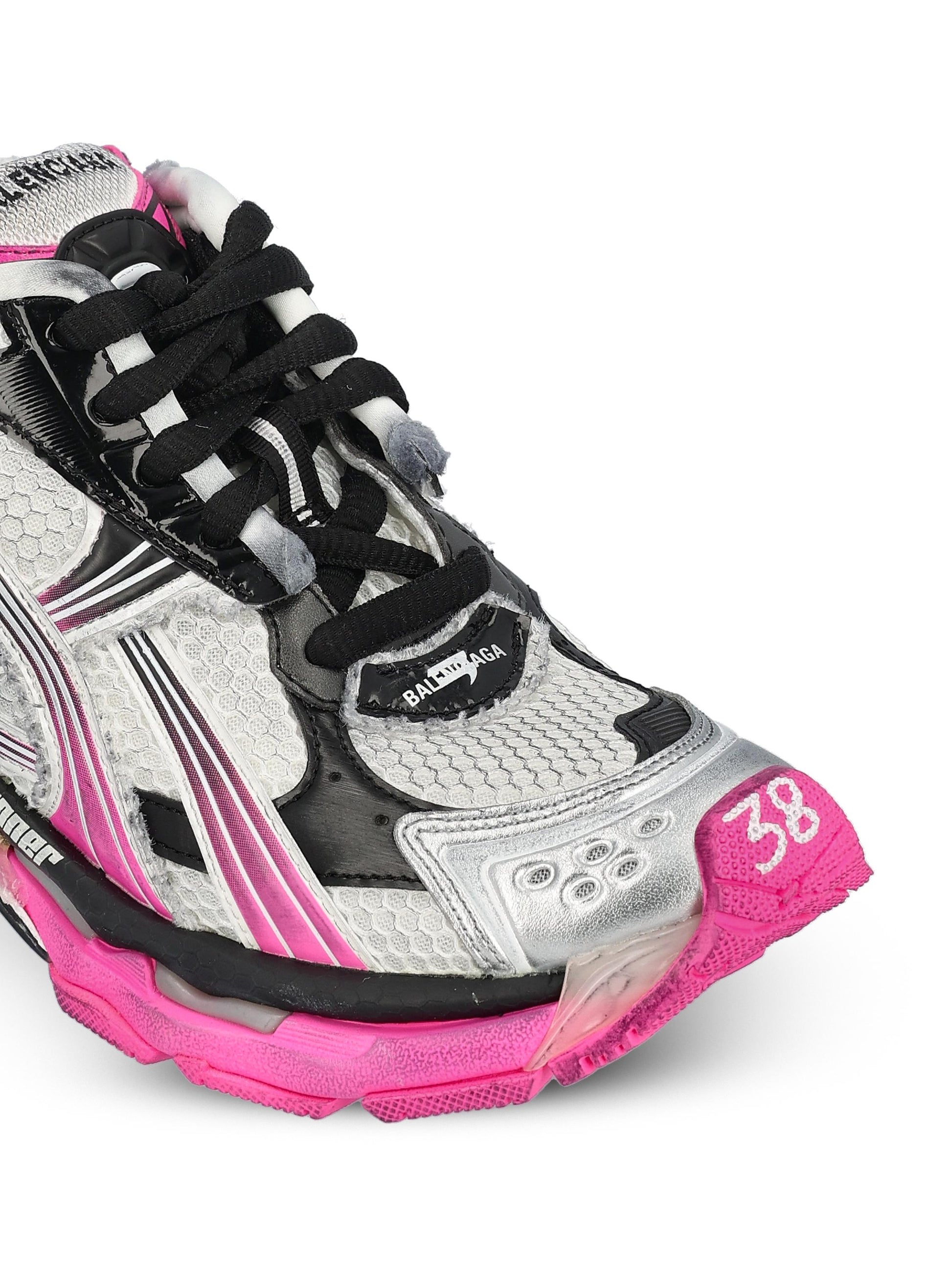 Sneaker Runner Gradient realizzate in poliuretano e poliestere. 772767 WRUNG9155 BALENCIAGA 