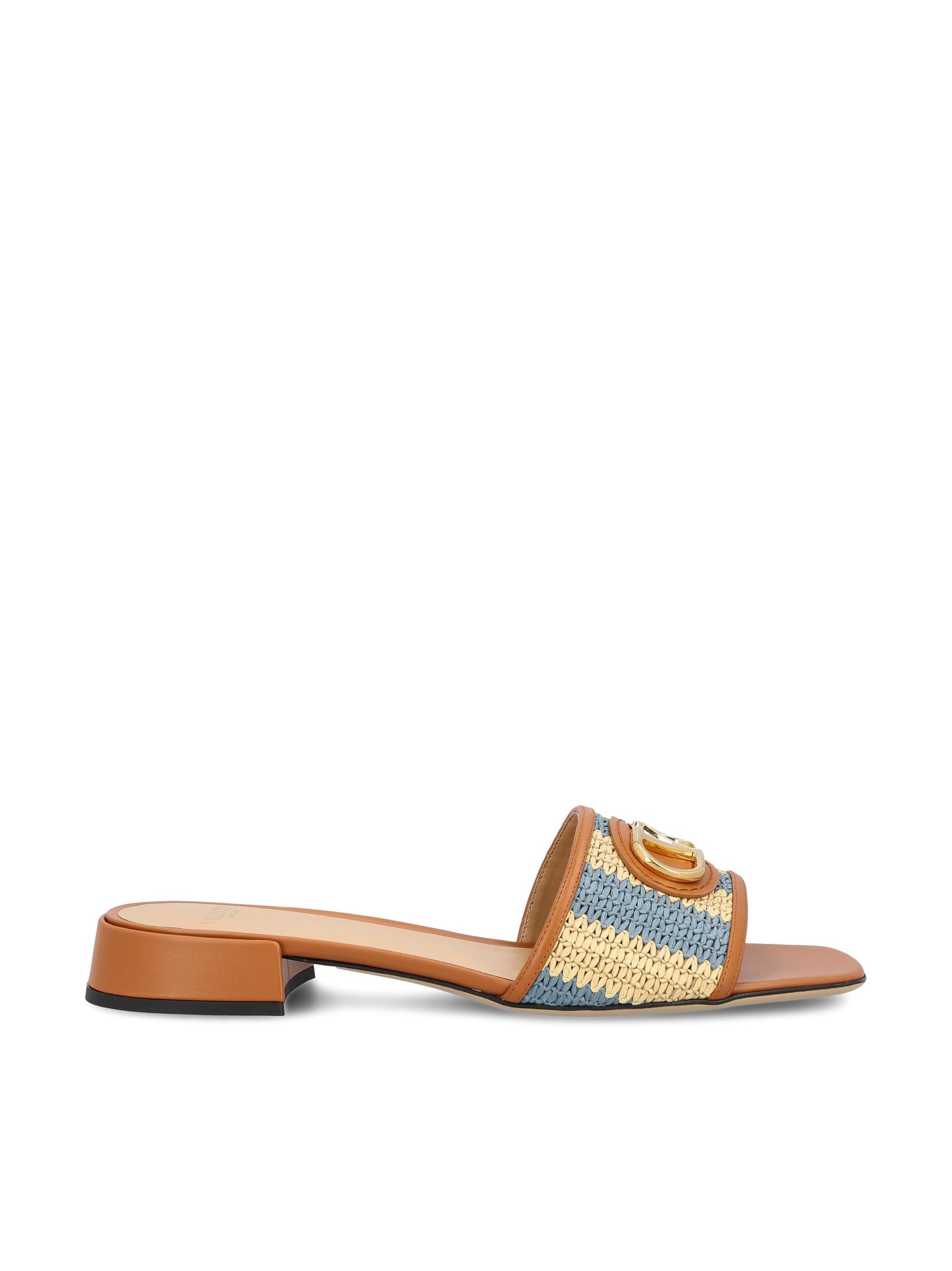 Sandali realizzati in rafia e pelle. 8W2S0LT0IPL DAF VALENTINO GARAVANI 