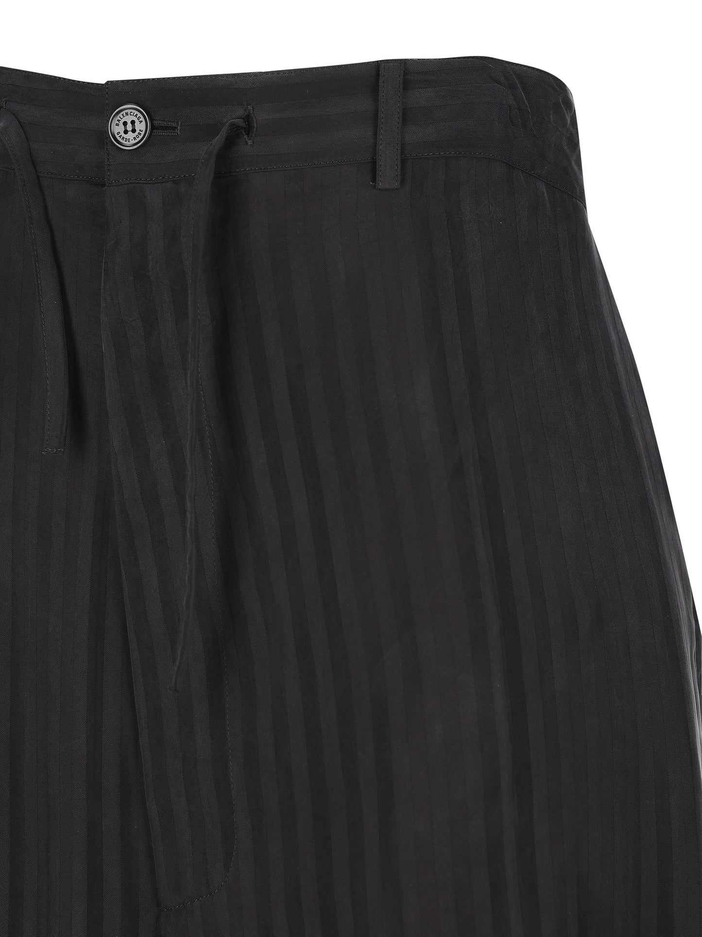 Pantaloni in cupro. 846233 TSM041000 BALENCIAGA 