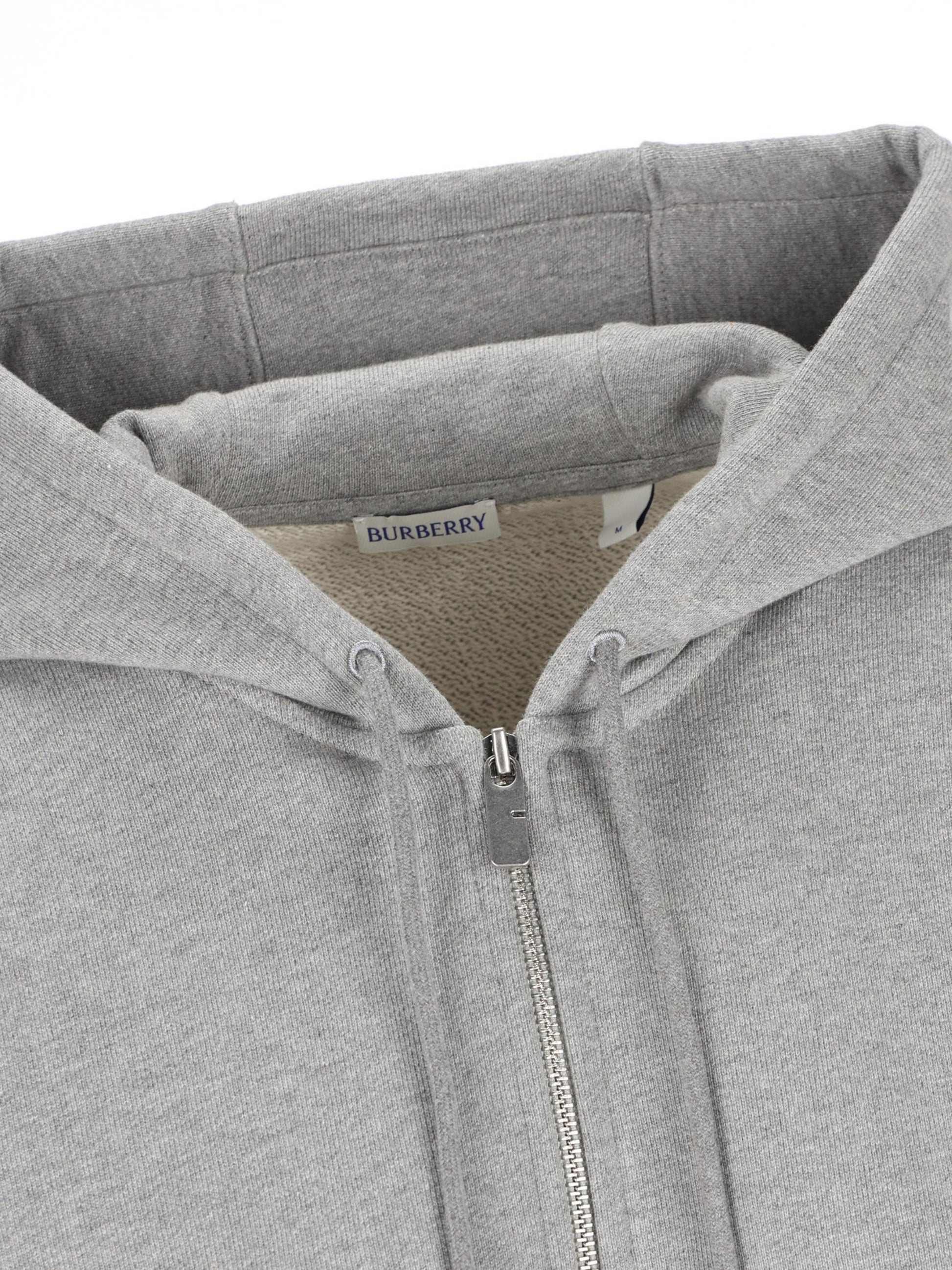 Felpa realizzata in cotone. 8118973 A2142 BURBERRY 