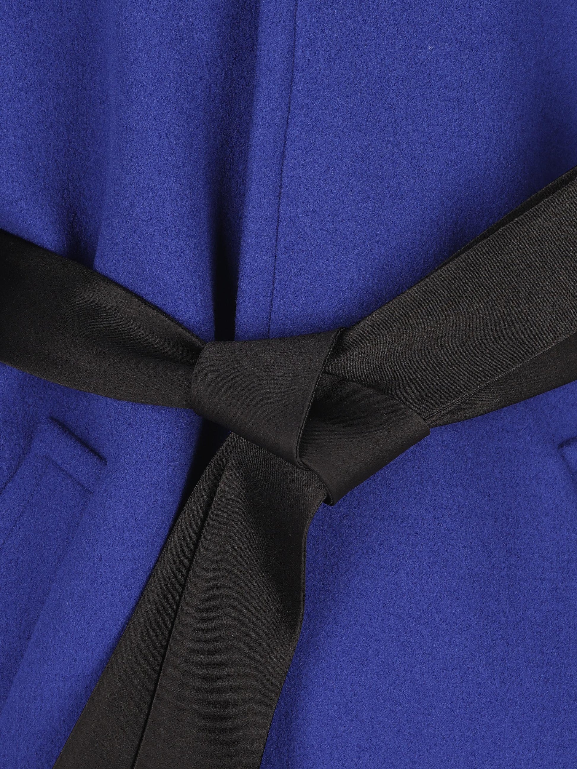 Cappotto realizzato in lana. 850307 Y5J784146 SAINT LAURENT 