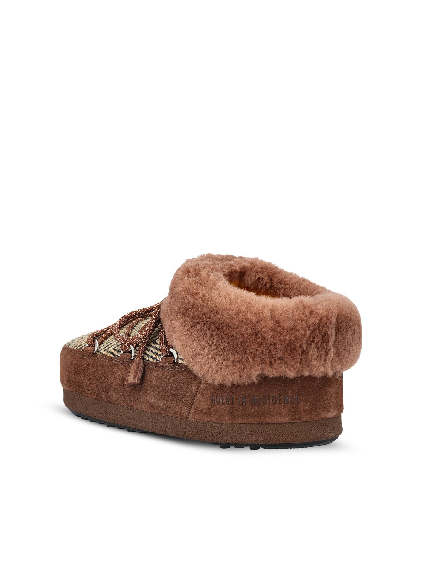 Mule realizzati in misto poliammide. 80D1470120 M062 MOON BOOT - GUEST IN RESIDENCE 