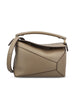 Borsa realizzata in pelle. A510P60XAW 3170 LOEWE 