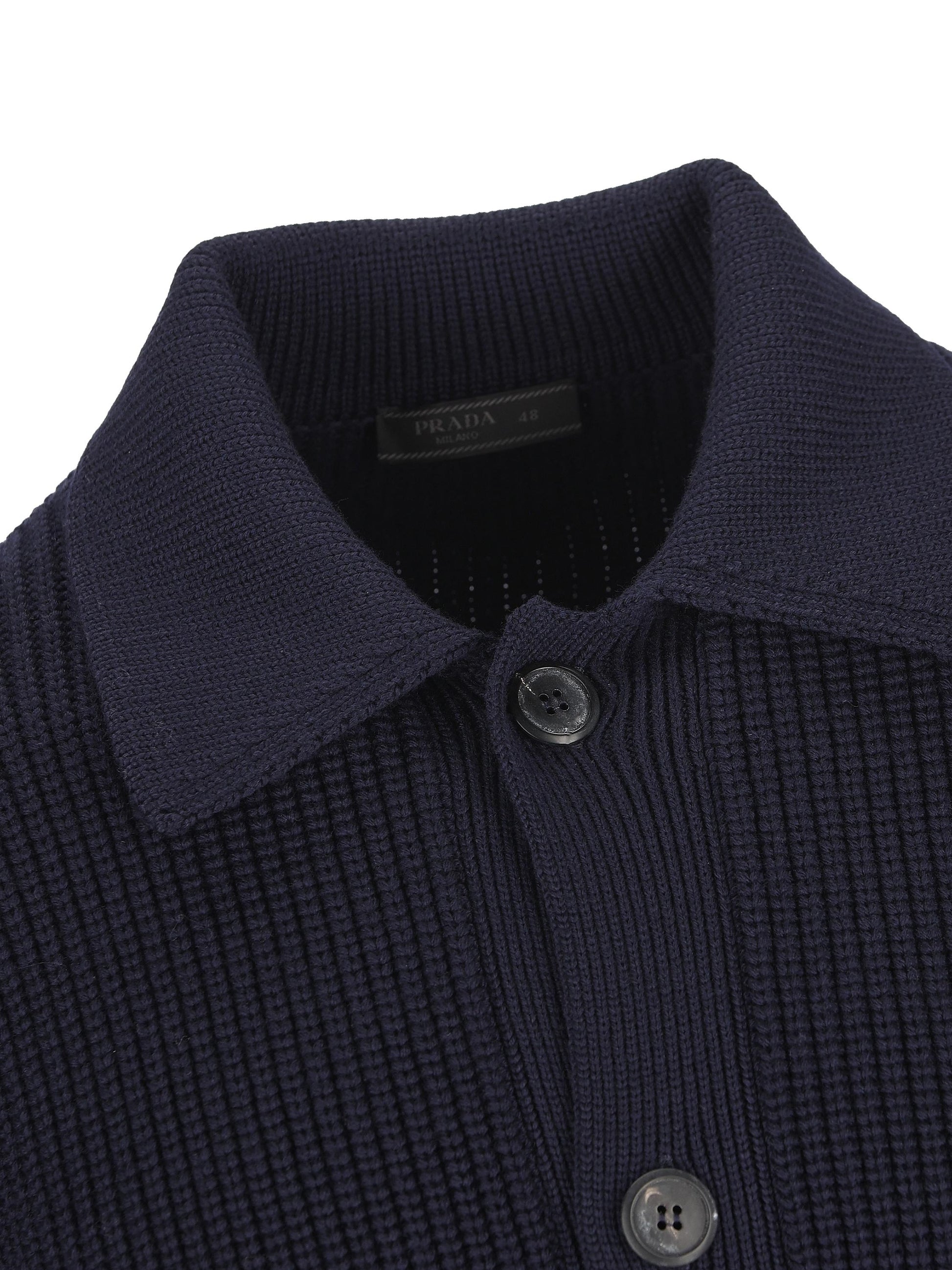 Maglia realizzata in lana vergine. UMG423 1VI6F0008 PRADA 