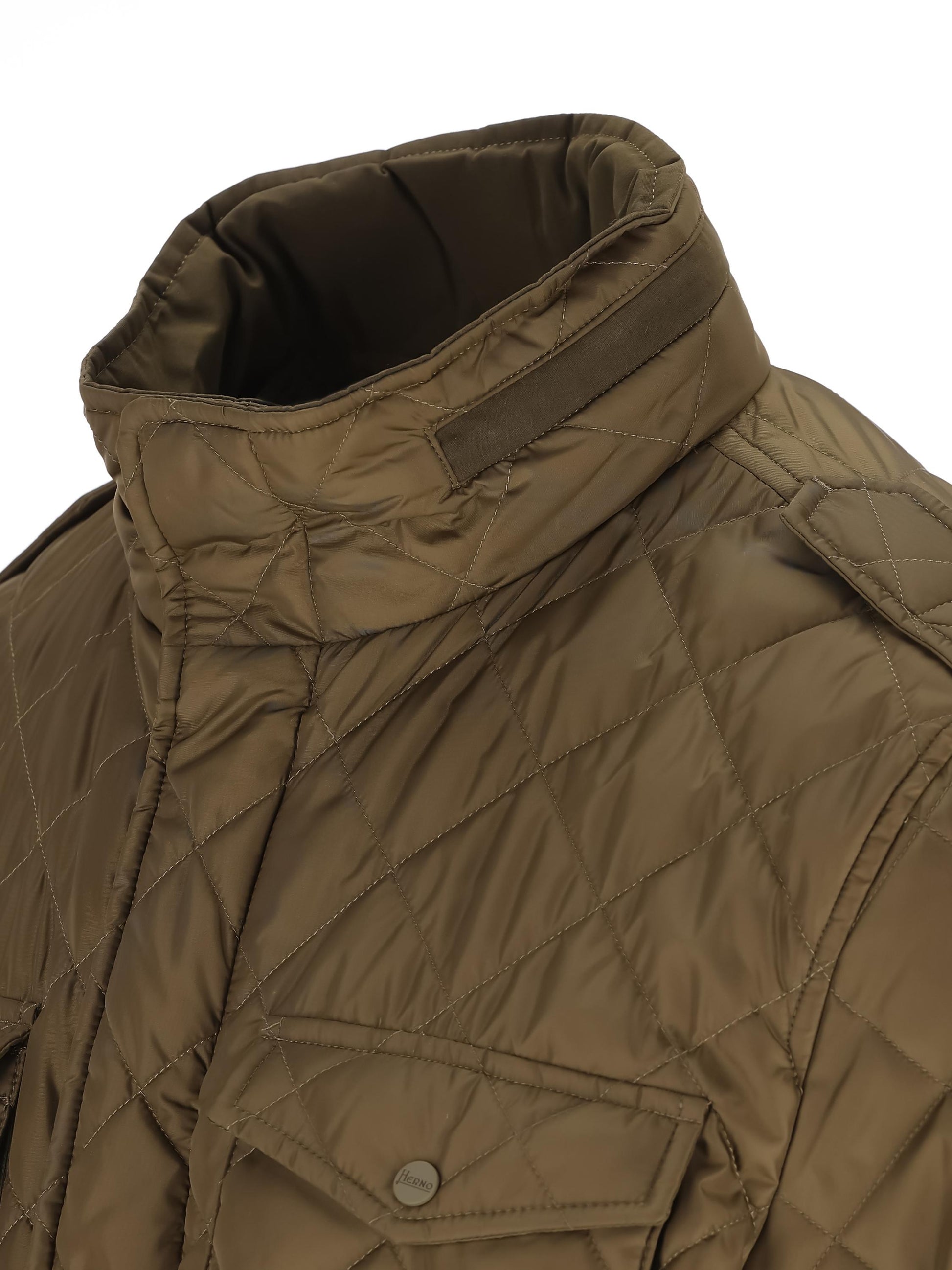 Giacca realizzata in poliammide. FI000125U 12004Z7740 HERNO 