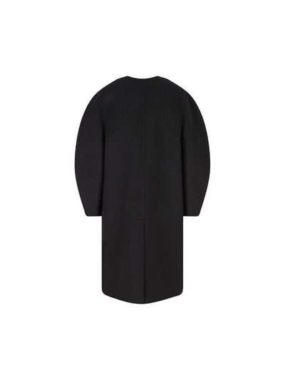 Cappotto realizzato in lana vergine. FF6165 A5HDF1FL8 FENDI 