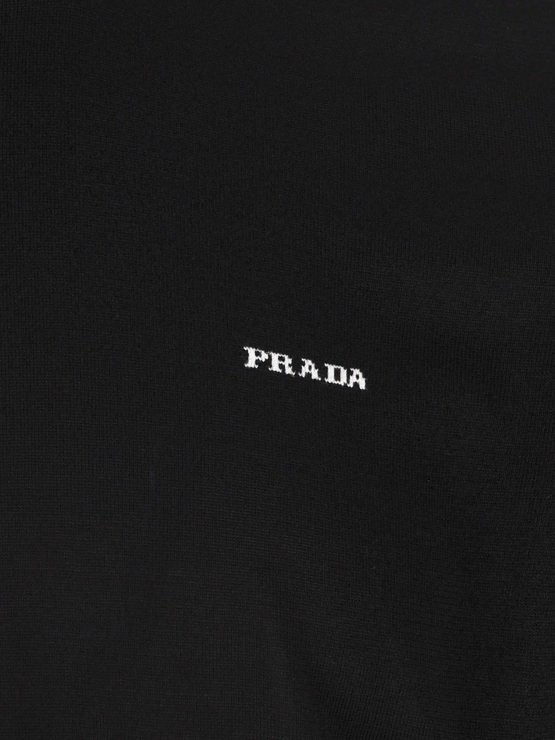 Maglia realizzata in cotone. UMF209 1811F0002 PRADA 