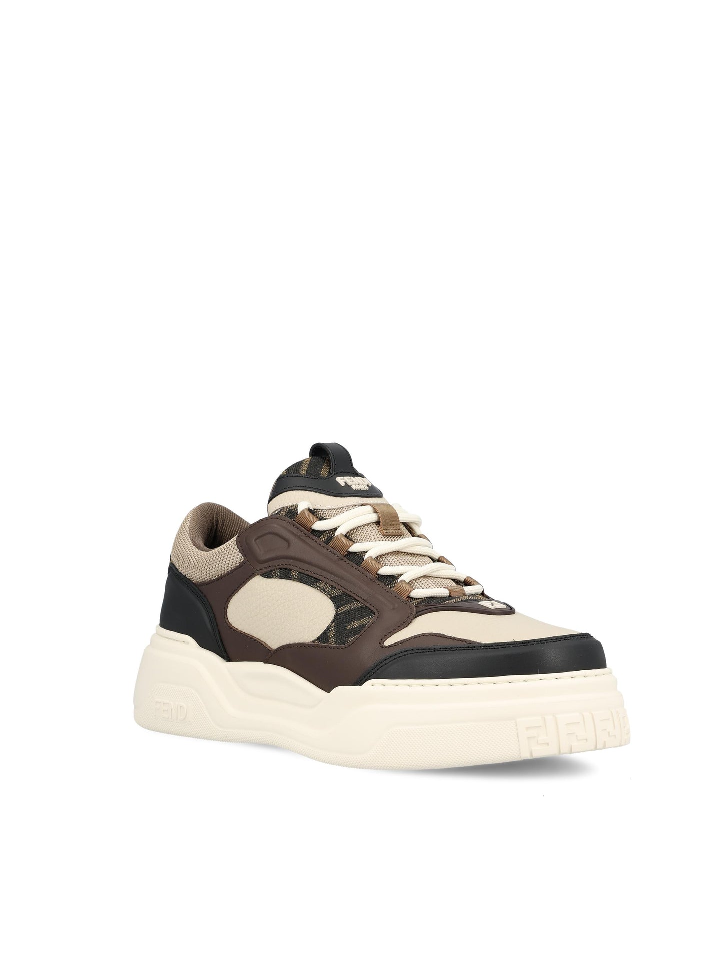 Sneakers realizzate in pelle di vitello. 7E1728 AU20F1T29 FENDI 