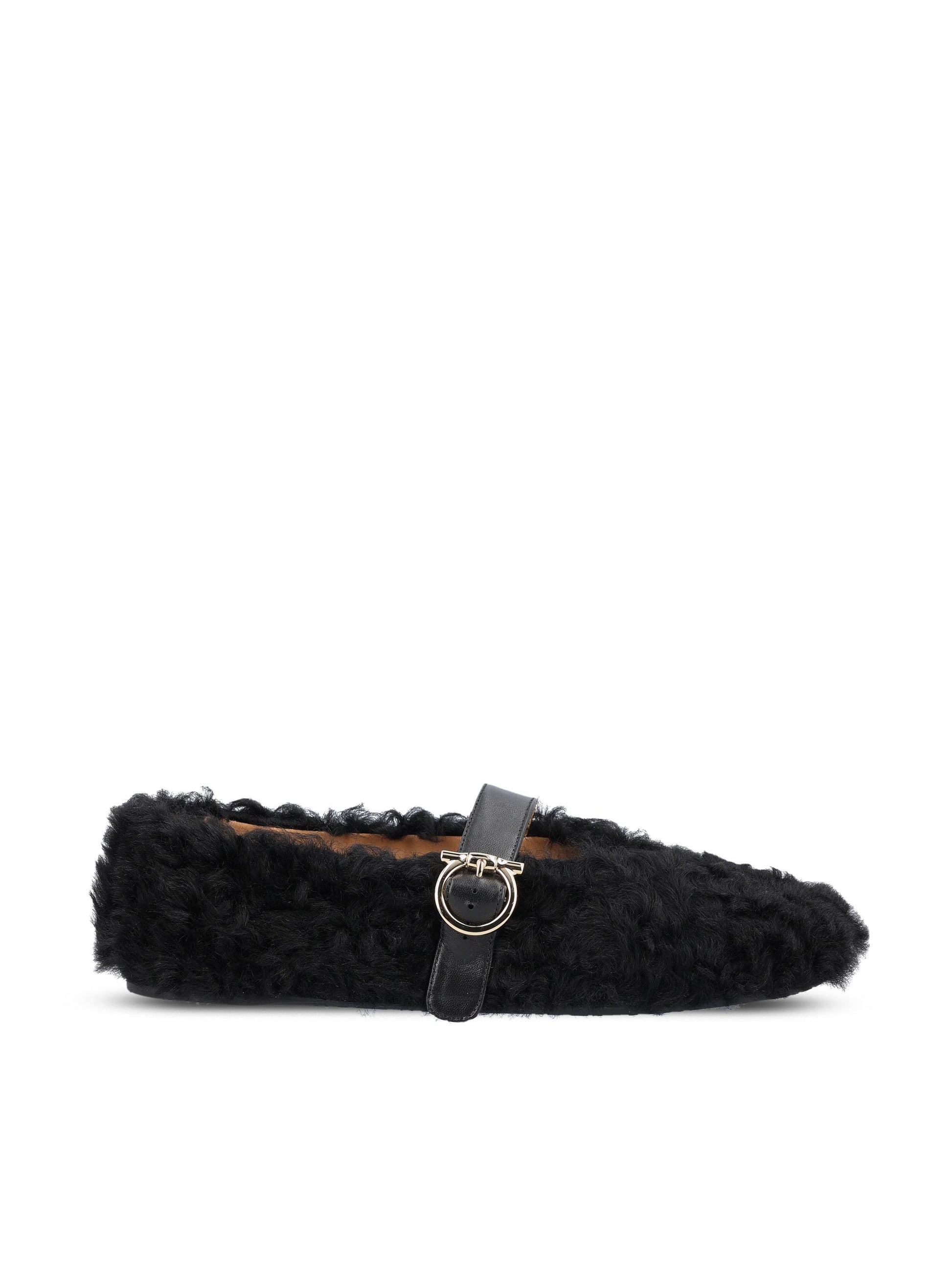 Ballerine realizzate in shearling 01K586 787502001 SALVATORE FERRAGAMO 