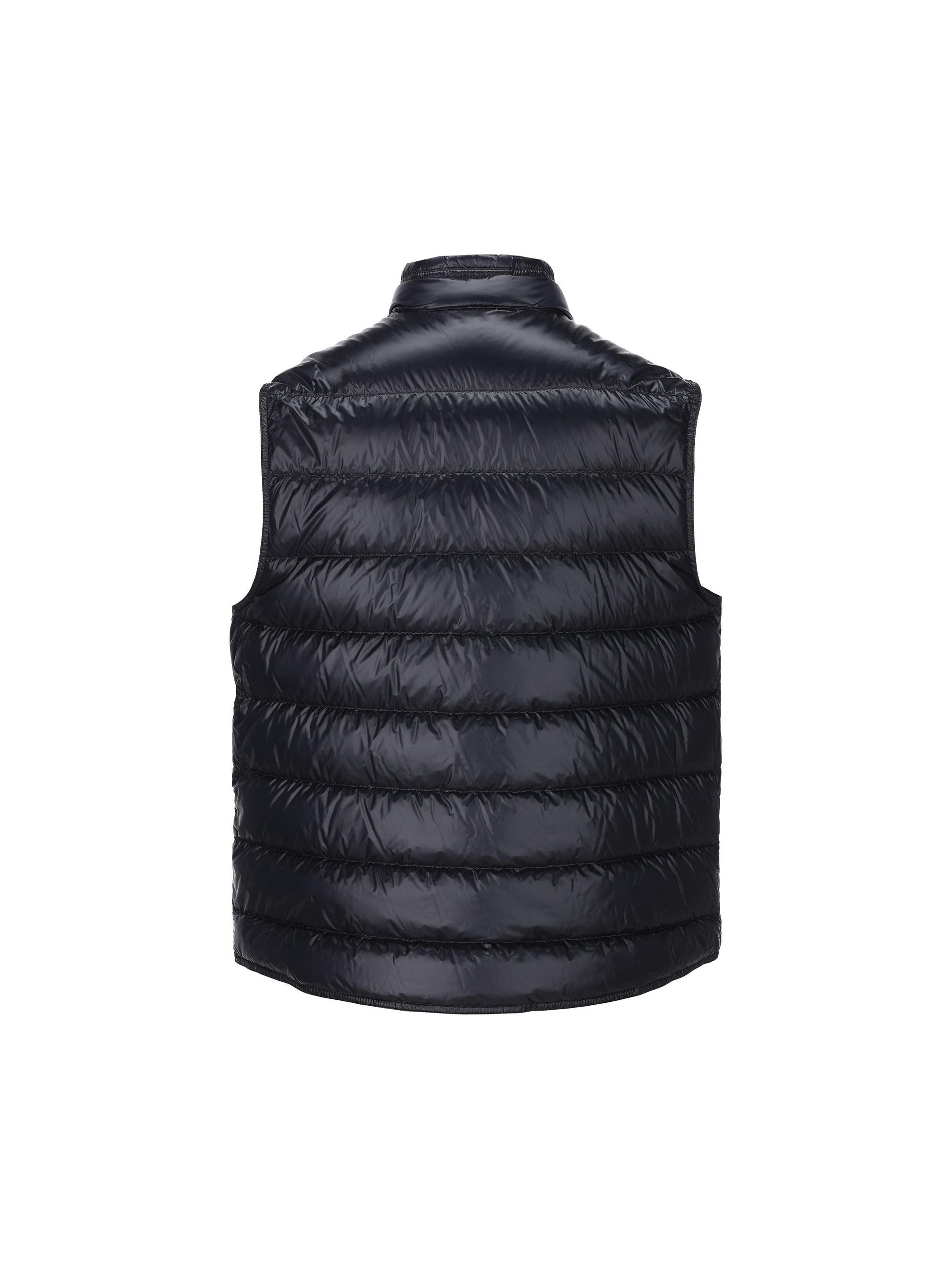 Gilet realizzato in poliammide. M1A10700 53029776 MONCLER 