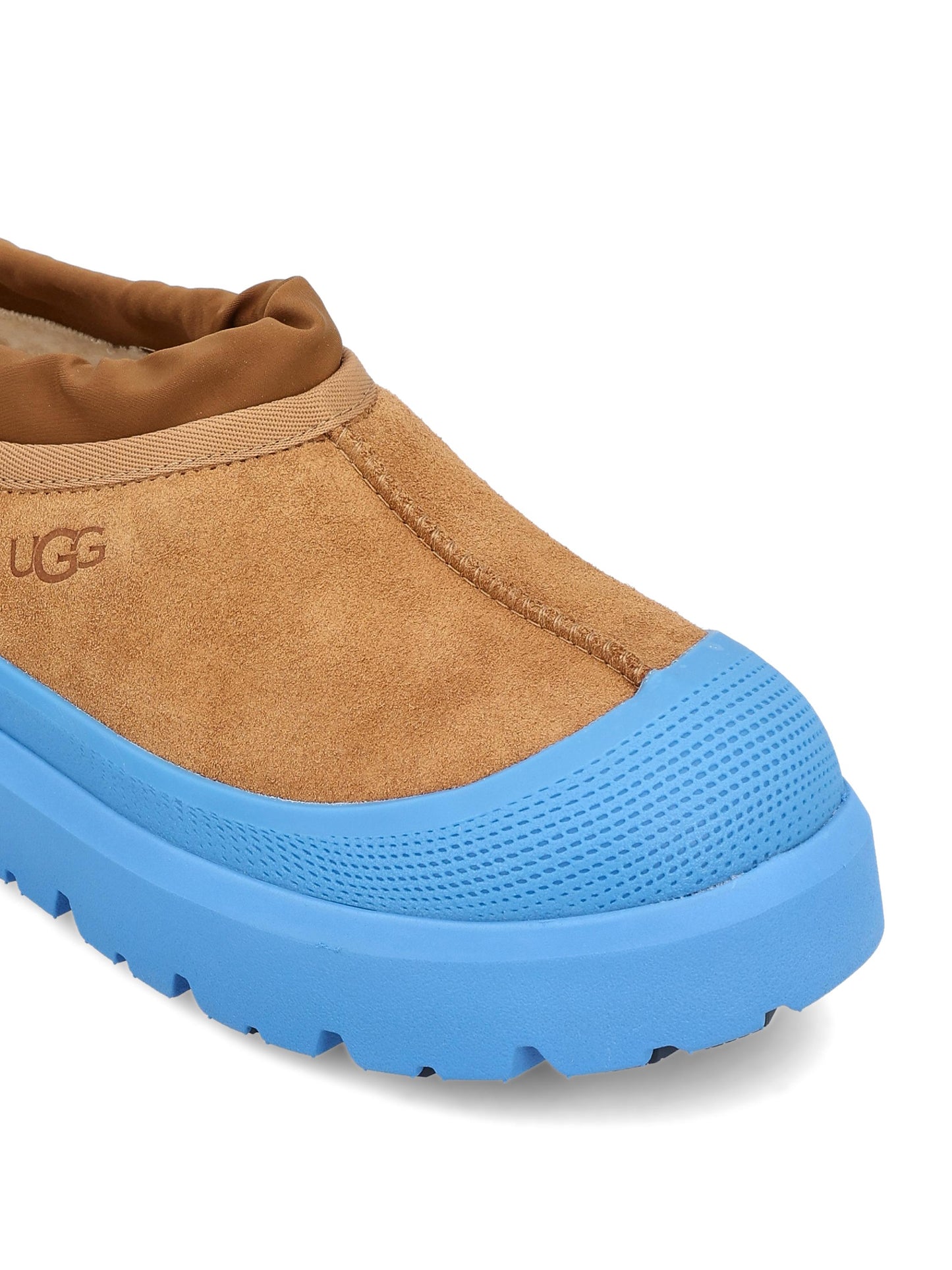 UGG 1144096CBG