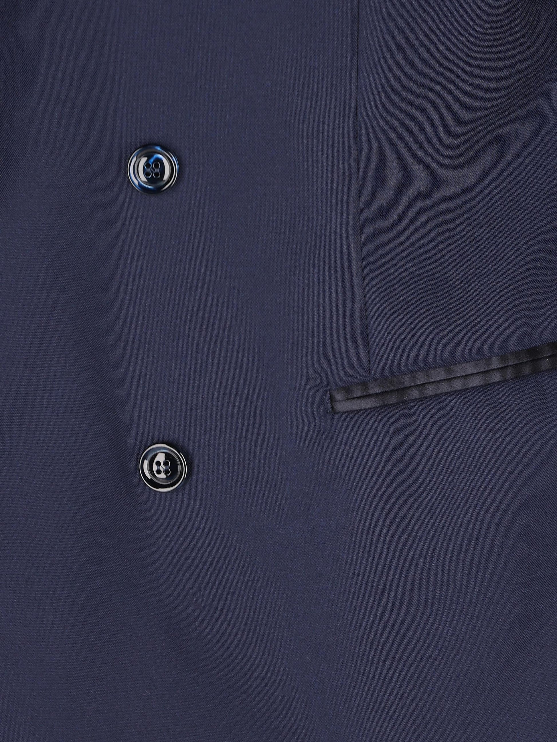 Giacca realizzata in cashmere. ME81UGS07 CX949 BRUNELLO CUCINELLI 