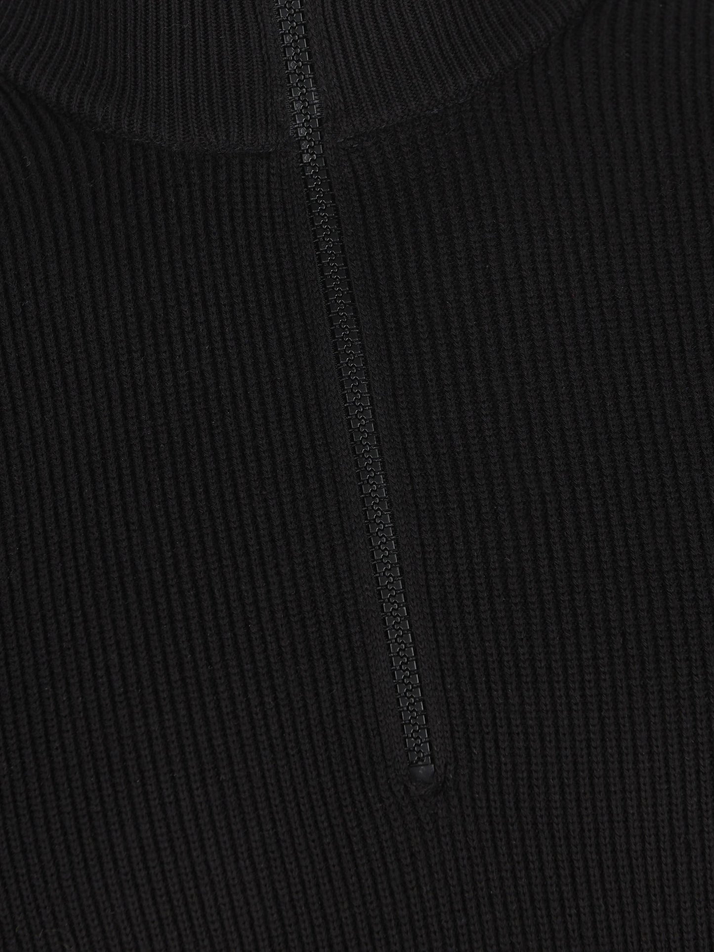 Maglione realizzato in cotone. 5100124 S00D8V0029 STONE ISLAND 