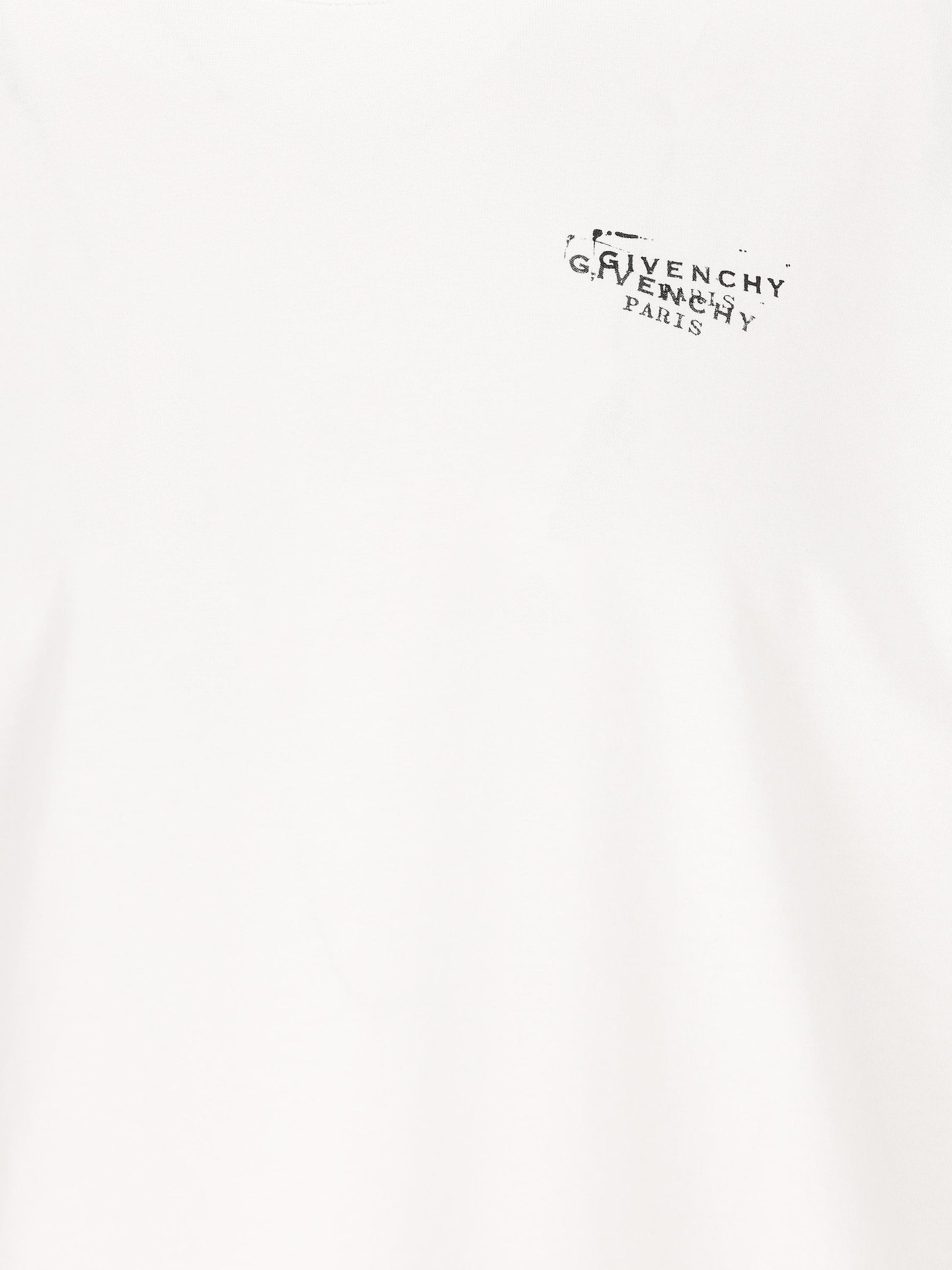 T-Shirt realizzata in cotone. BM71NK3YSA 100 GIVENCHY 