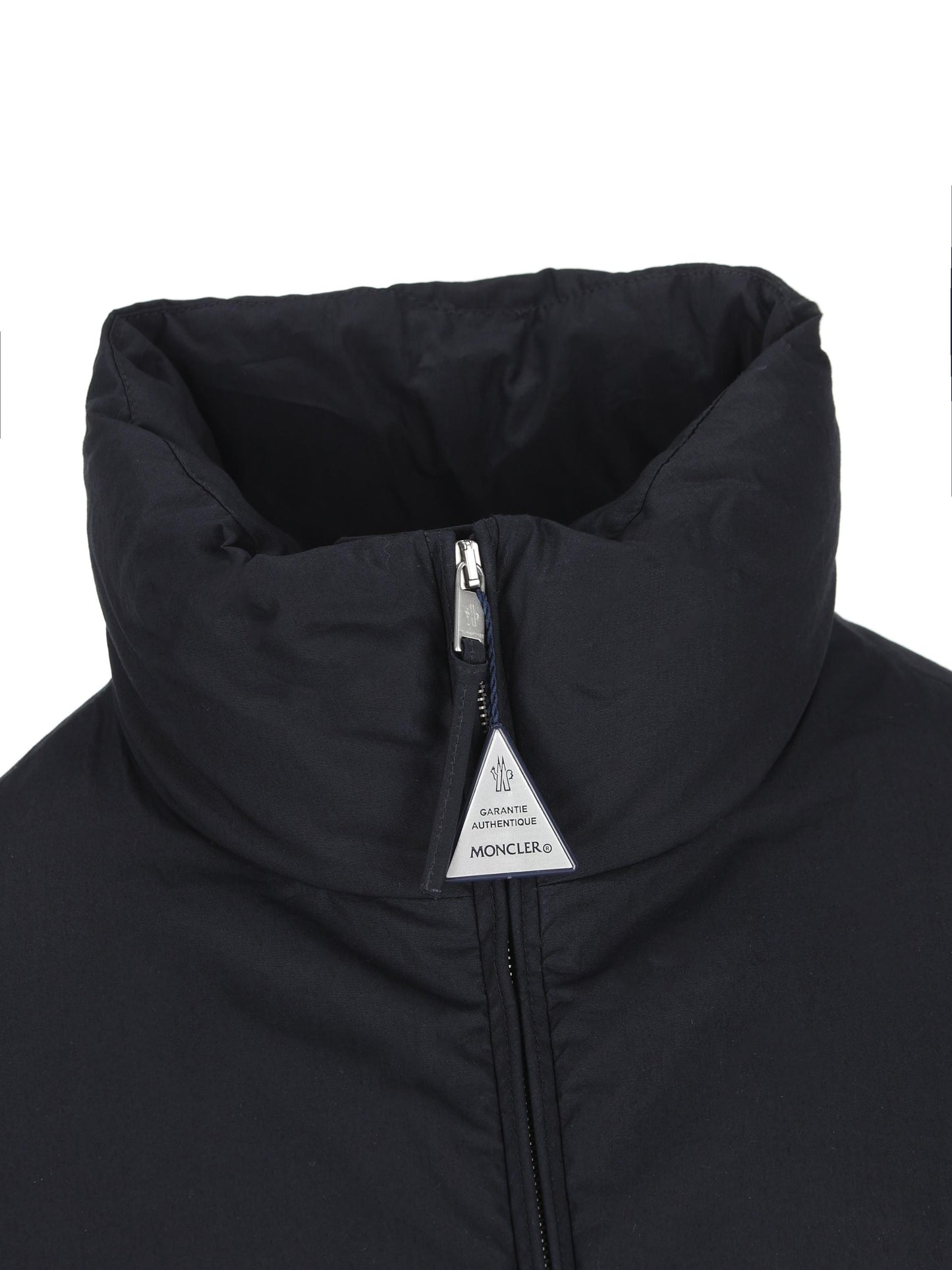 Piumino realizzato in cotone. W1A00018 M6390742 MONCLER - JIL SANDER 