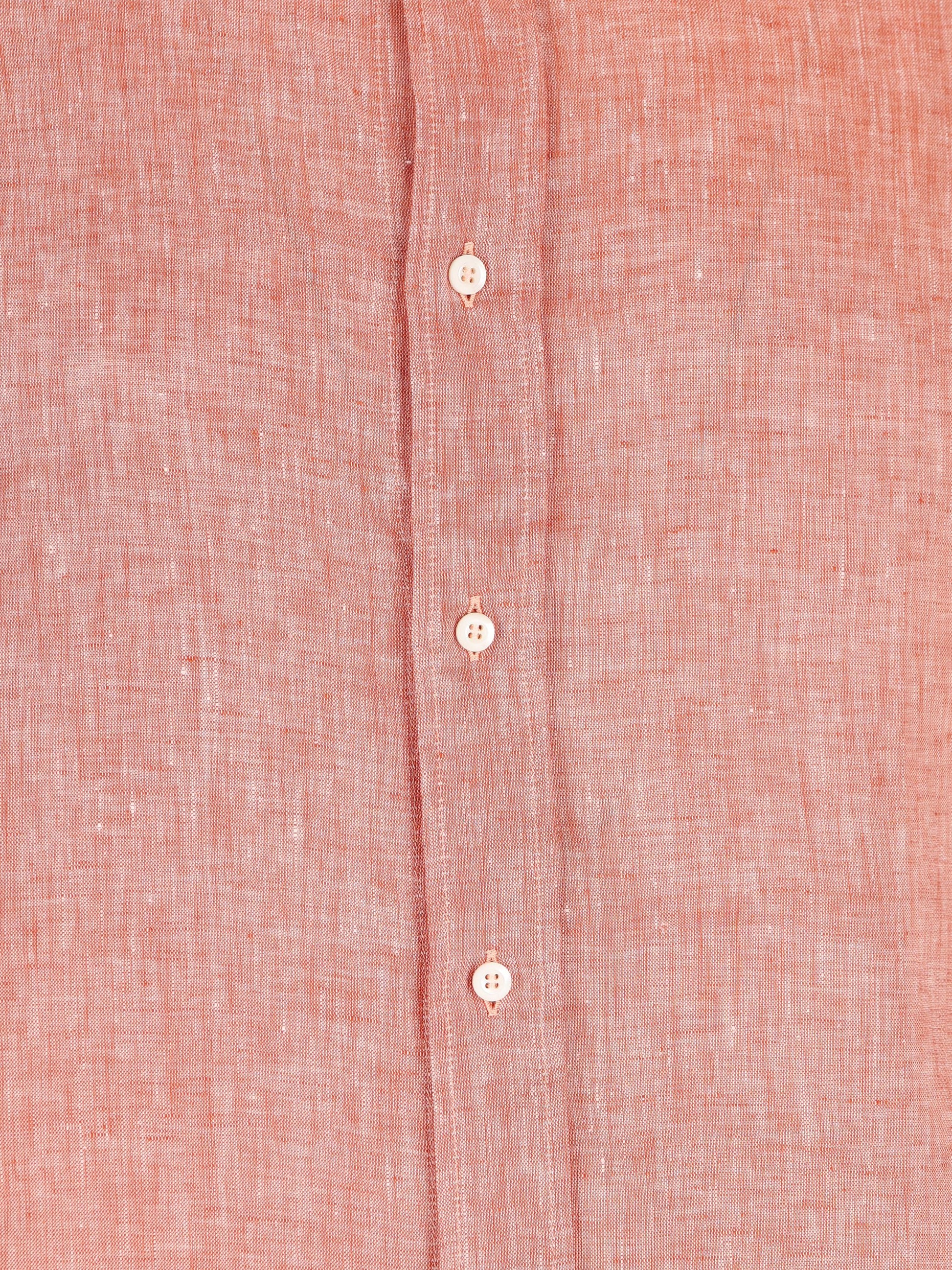 Camicia realizzata in lino. MM6840627Y C148 BRUNELLO CUCINELLI 