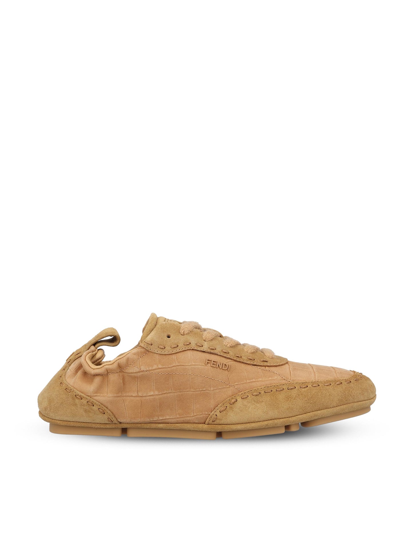 Sneakers realizzate in pelle. 7E1799 AUHKF1T26 FENDI 