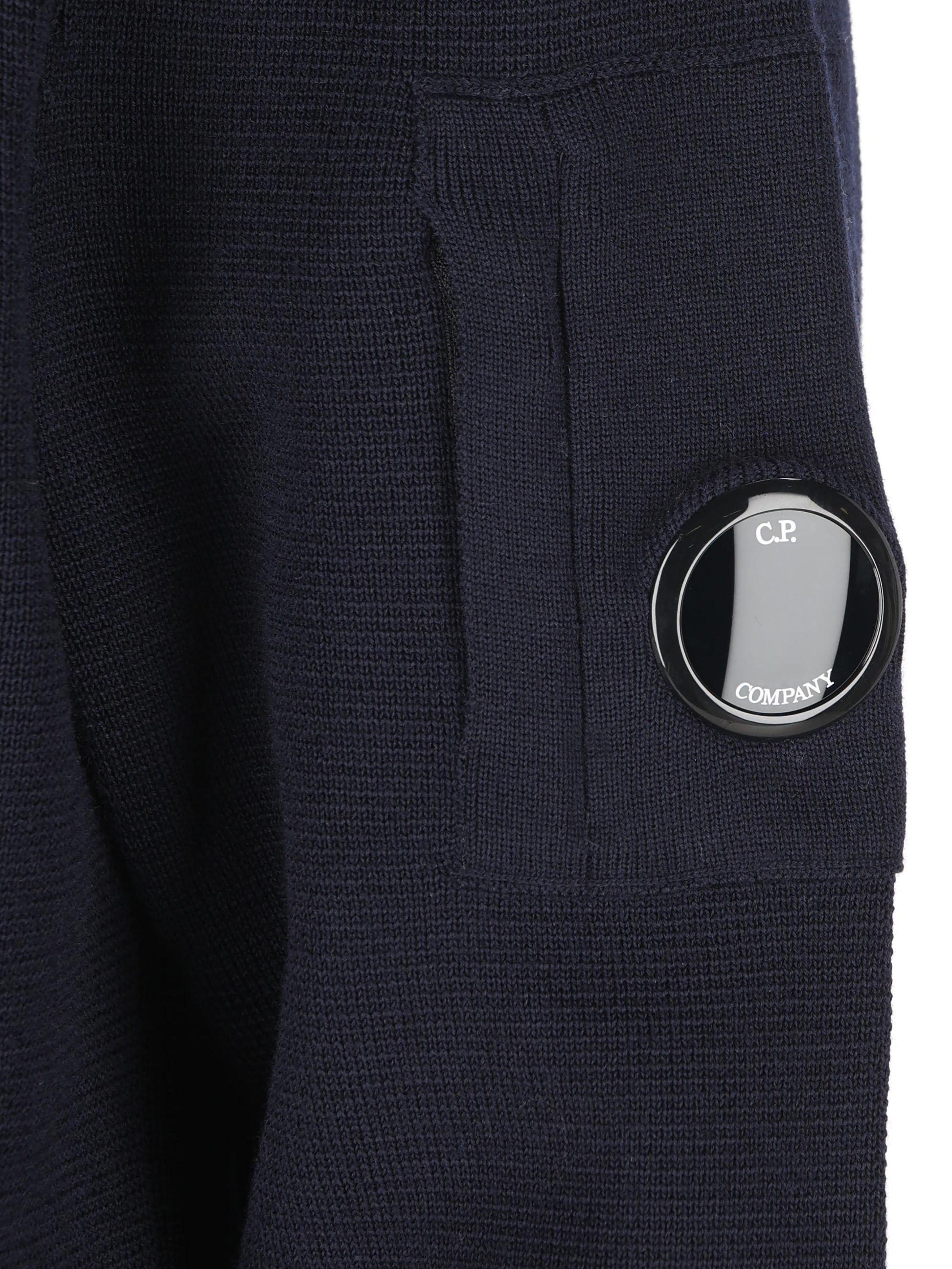 Maglione half zip realizzato in Re-Wool. 19CMKN201A 006595A888 C.P COMPANY 