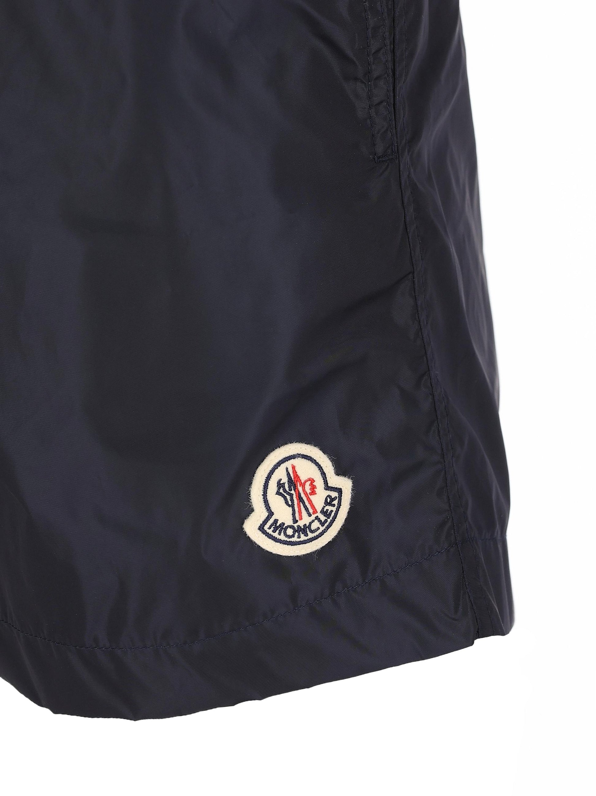 Costume realizzato in poliammide. M2C00004 53326743 MONCLER 