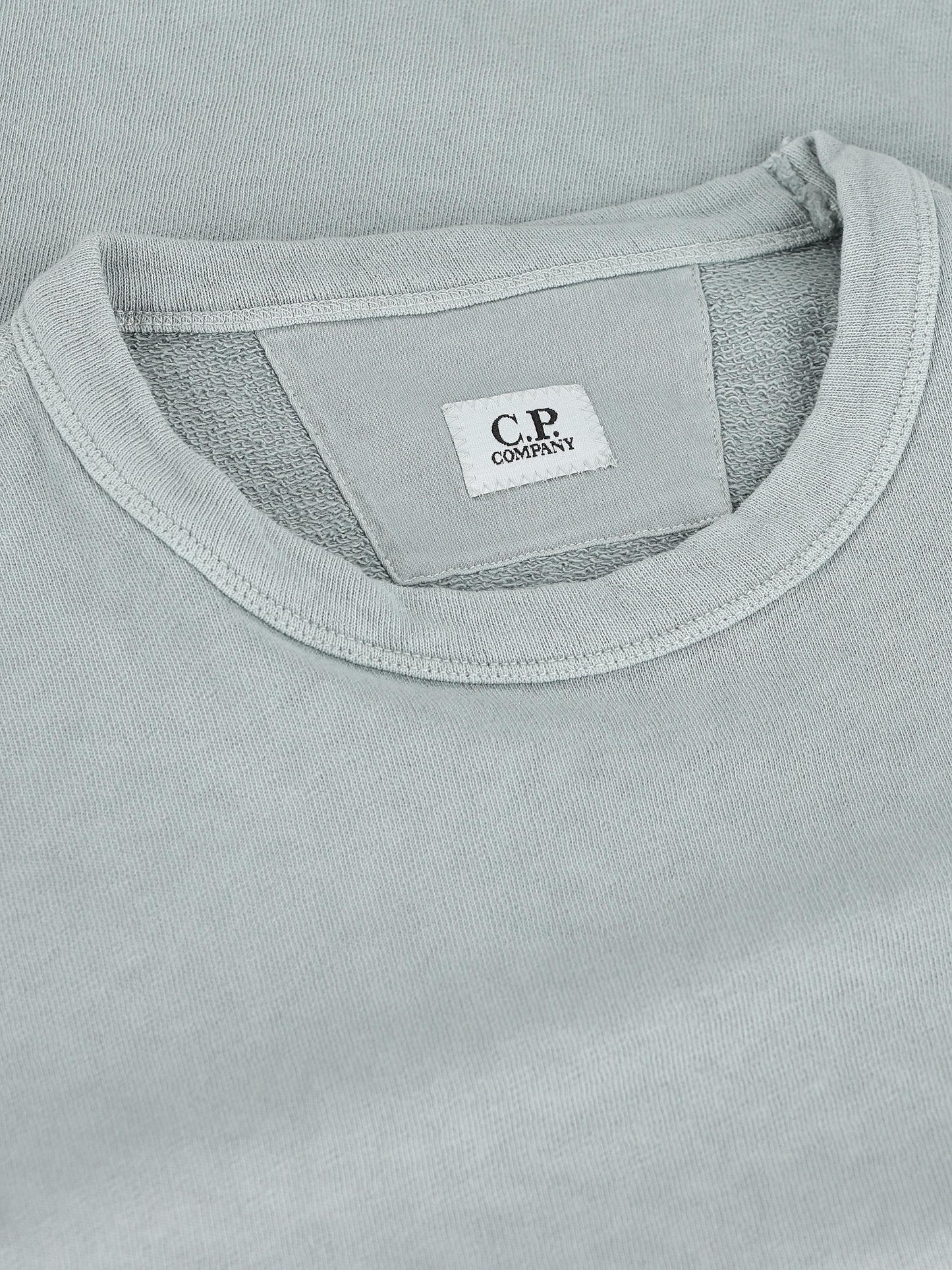 Maglia realizzata in cotone. 20CMSS207A 110337O809 C.P COMPANY 