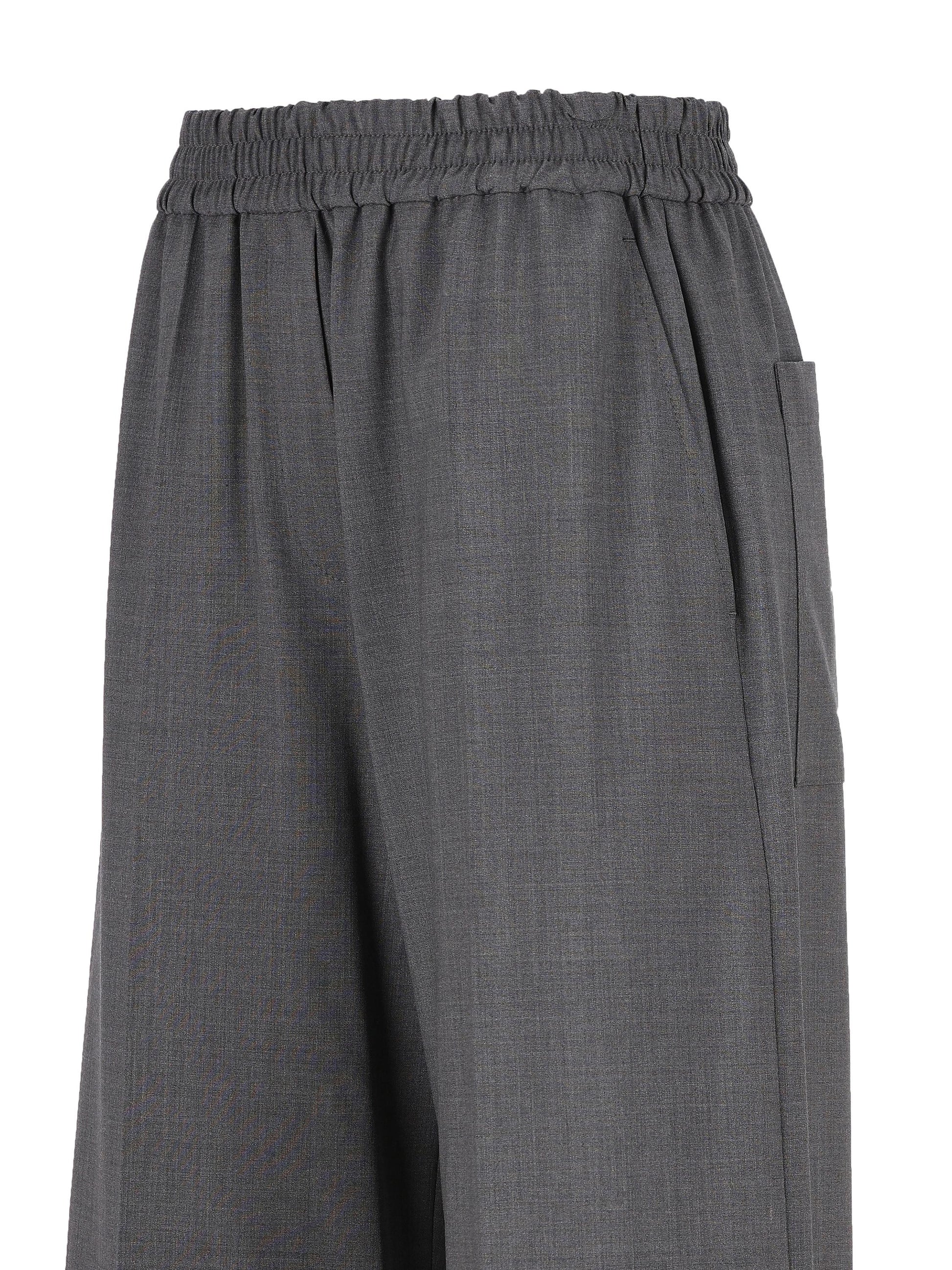 Pantaloni realizzati in lana. M0W07P9002 C4078 BRUNELLO CUCINELLI 