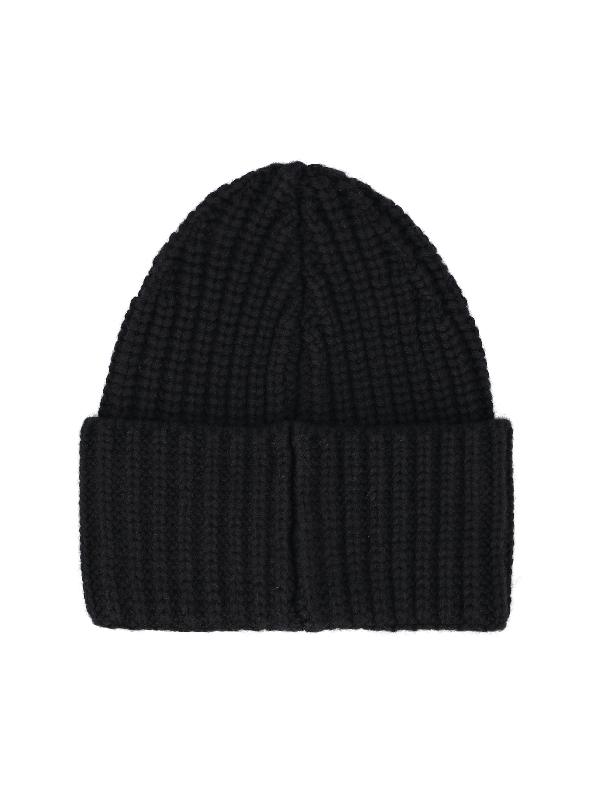 Cappellino realizzato in cashmere. 91198521 026 BOGNER 