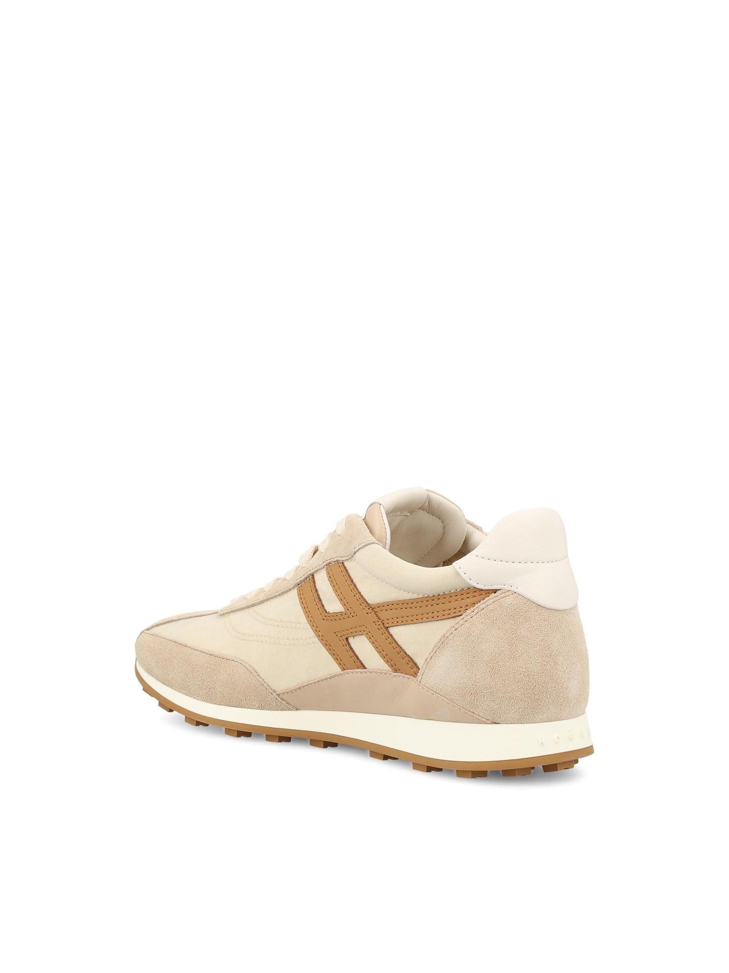 Sneakers realizzate in pelle scamosciata. HXW6990GA20UZA 0FEA HOGAN 