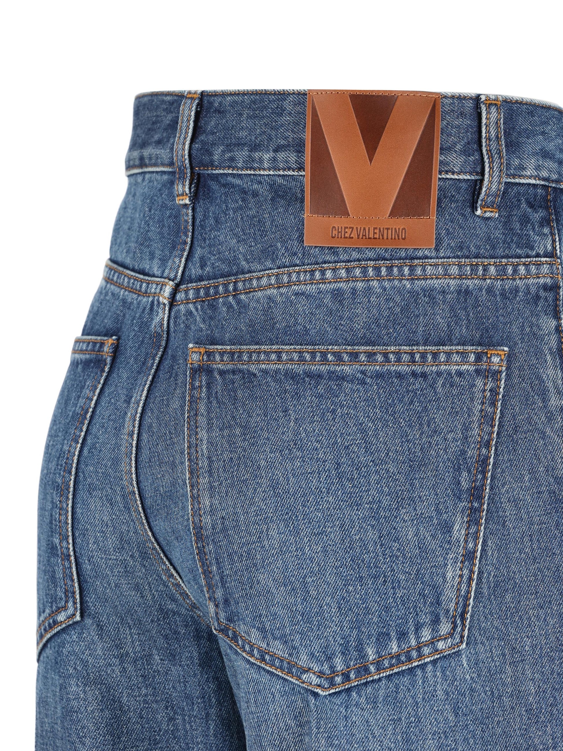 Pantaloni realizzati in denim. 7B3DD20G9HD 528 VALENTINO GARAVANI 