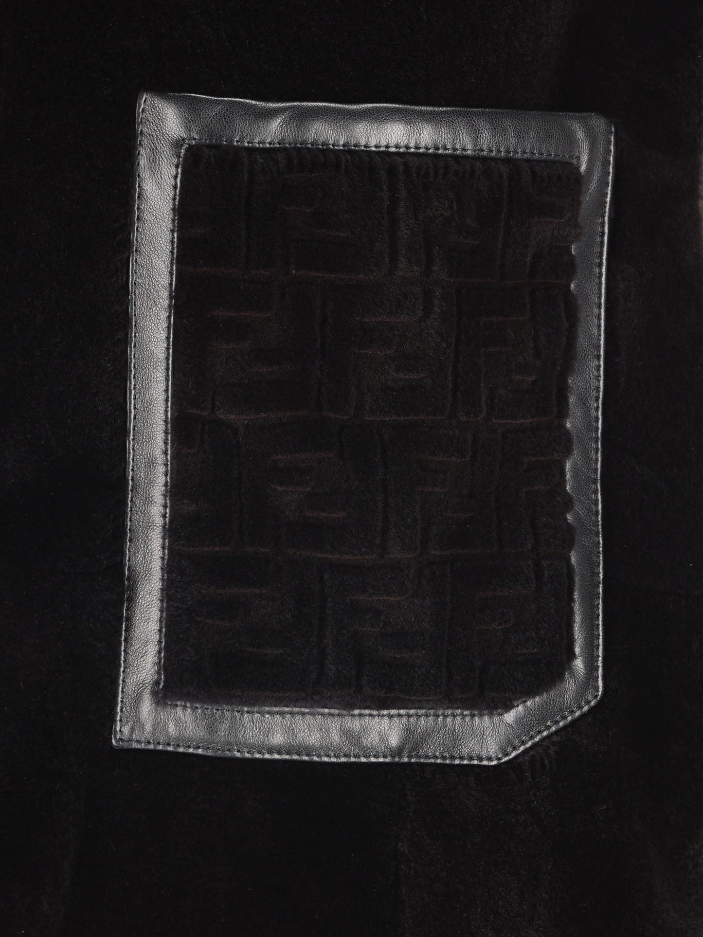 Gilet realizzato in pelliccia di visone. FMH064 AS9VF0GME FENDI 