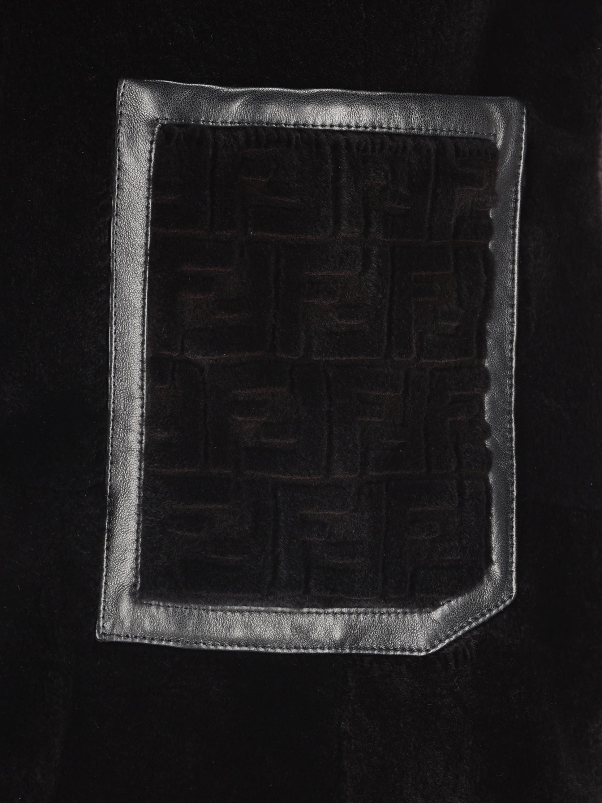 Gilet realizzato in pelliccia di visone. FMH064 AS9VF0GME FENDI 