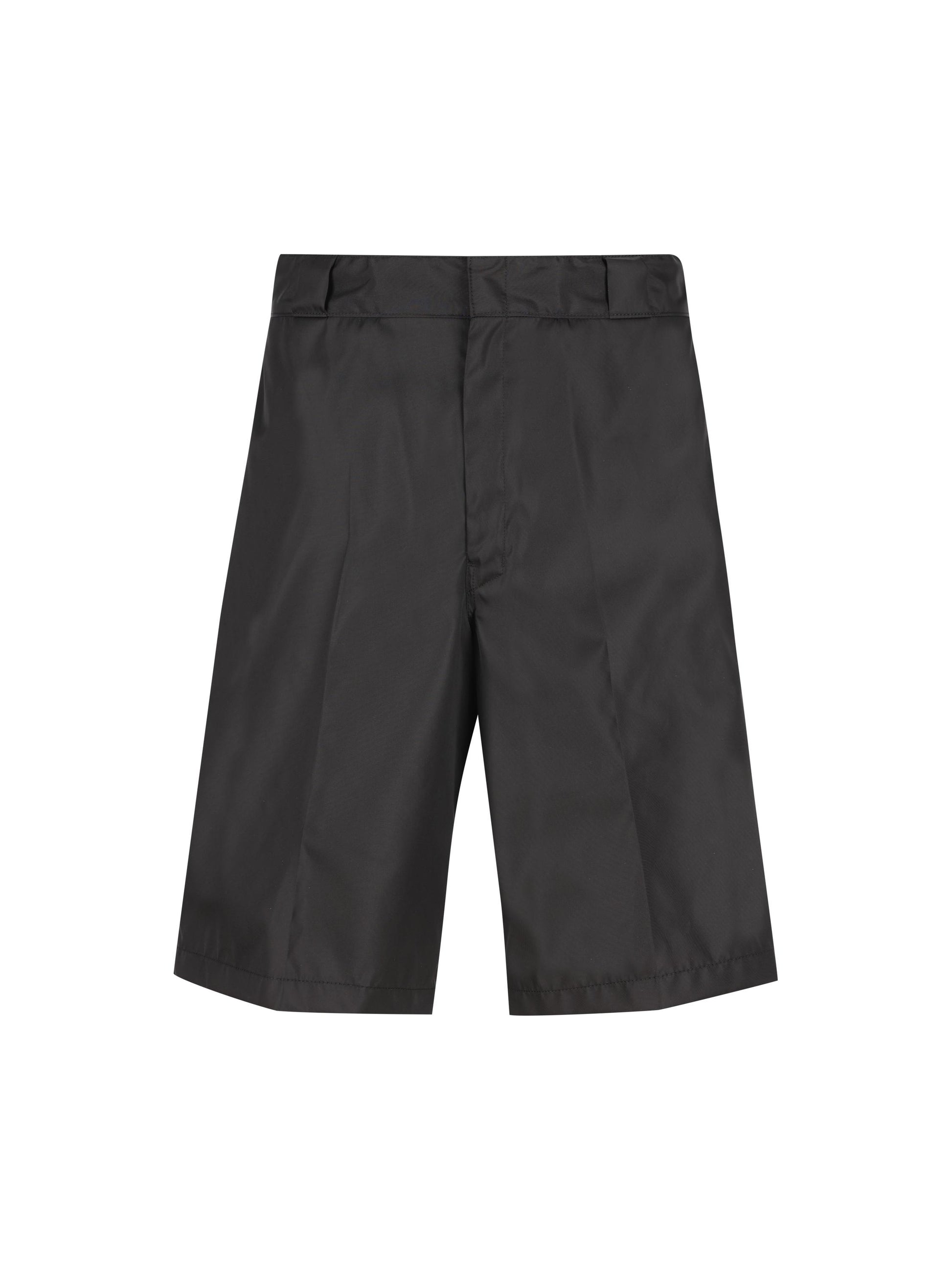 Bermuda realizzati in re-nylon. SPG32 1WQ8F0002 PRADA 