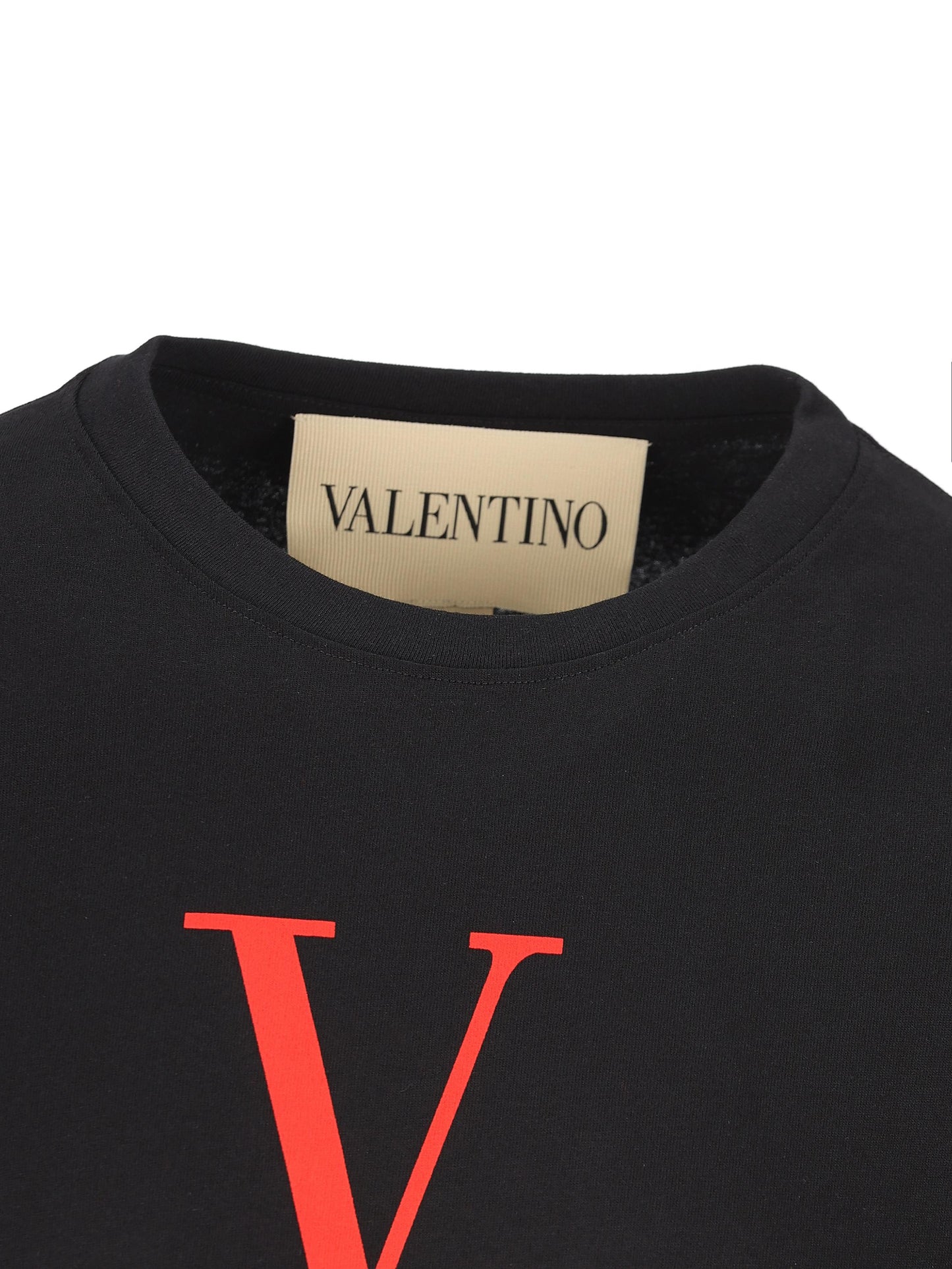 T-Shirt realizzata in cotone. 8V3MG16PBAQ 0NR VALENTINO GARAVANI 