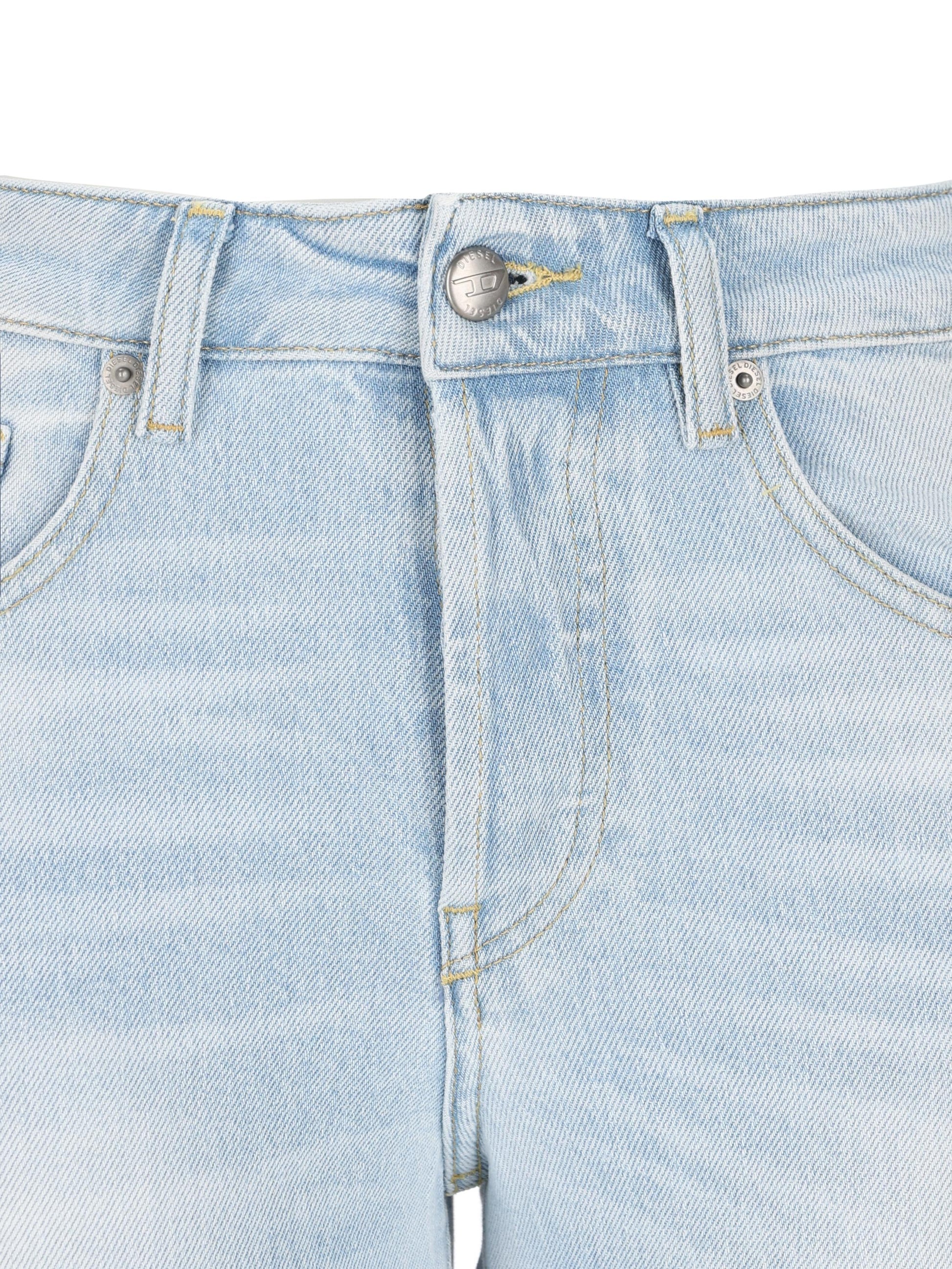 Jeans realizzati in cotone. A12337 09M1101 DIESEL 