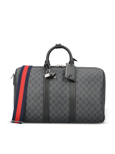 Borsone realizzato in tessuto GG Supreme. 792074 FADJA1042 GUCCI 