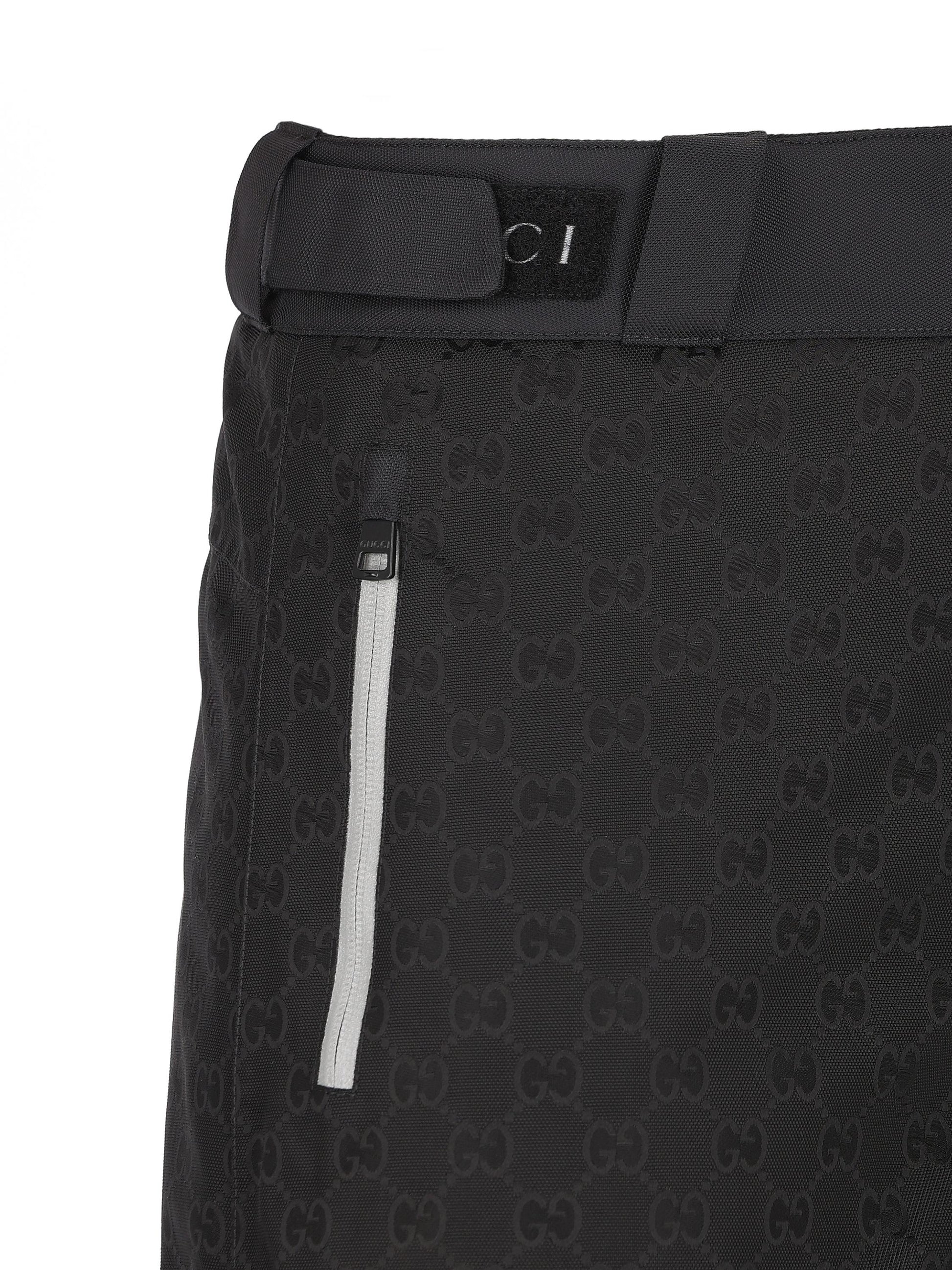 Pantalone realizzato in tessuto tecnico. 837770 ZATL71000 GUCCI 